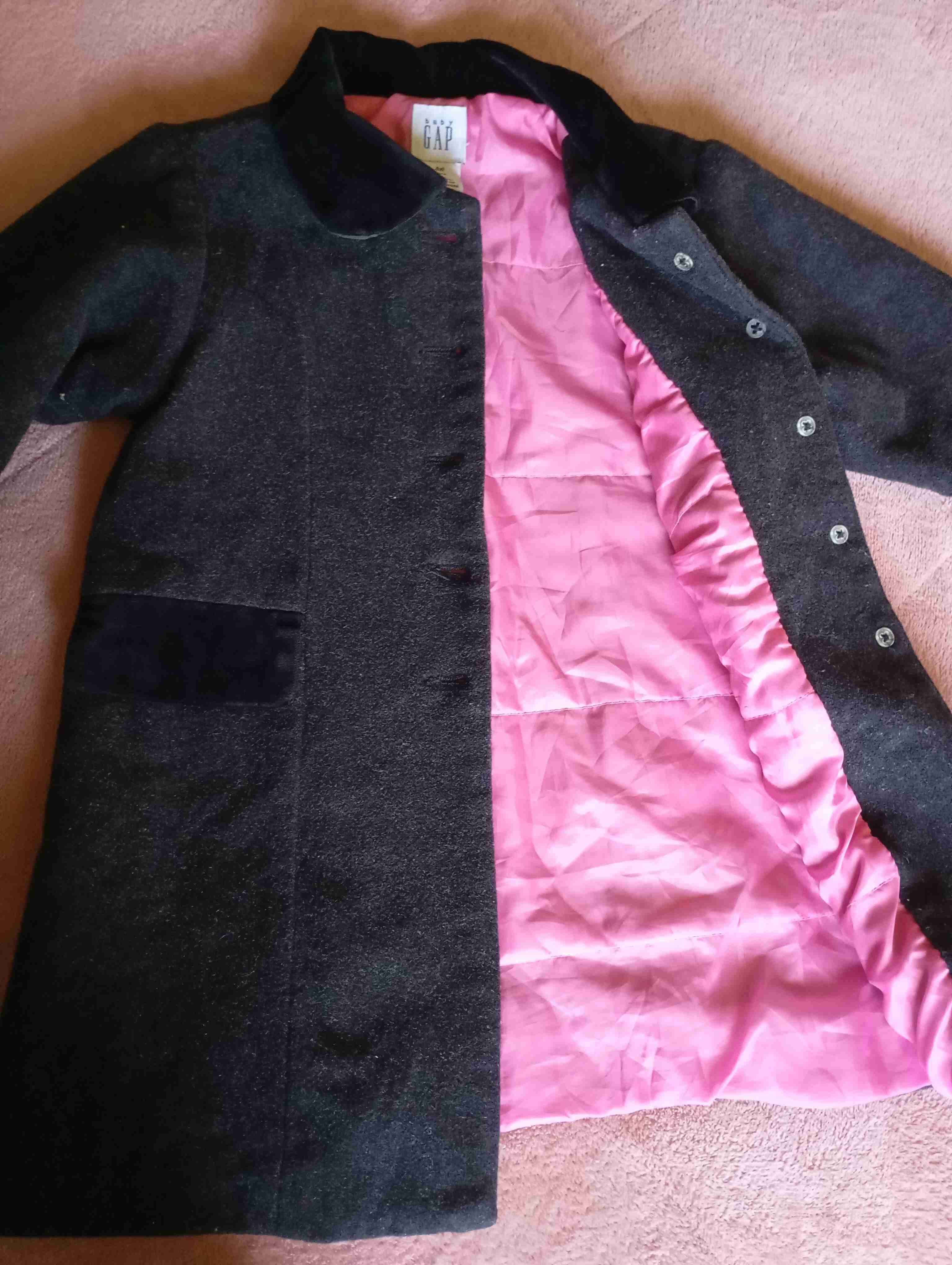 Hermoso abrigo Gap talla 4 - miniatura 4