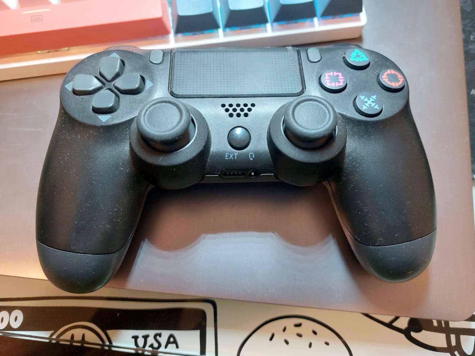 Control de videojuego negro ps4 - miniatura 2