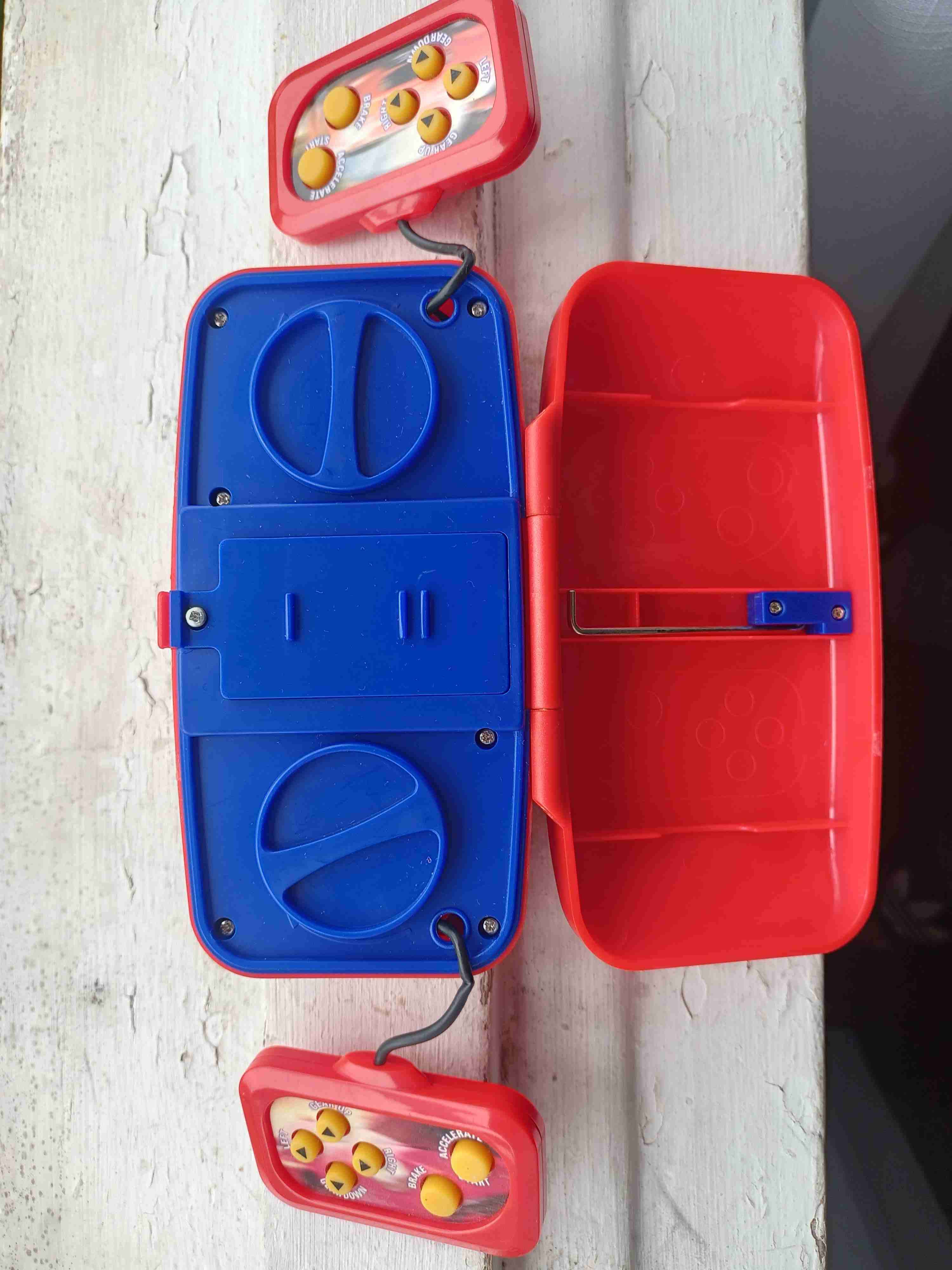 Consola de juego portátil Grand Prix - miniatura 3