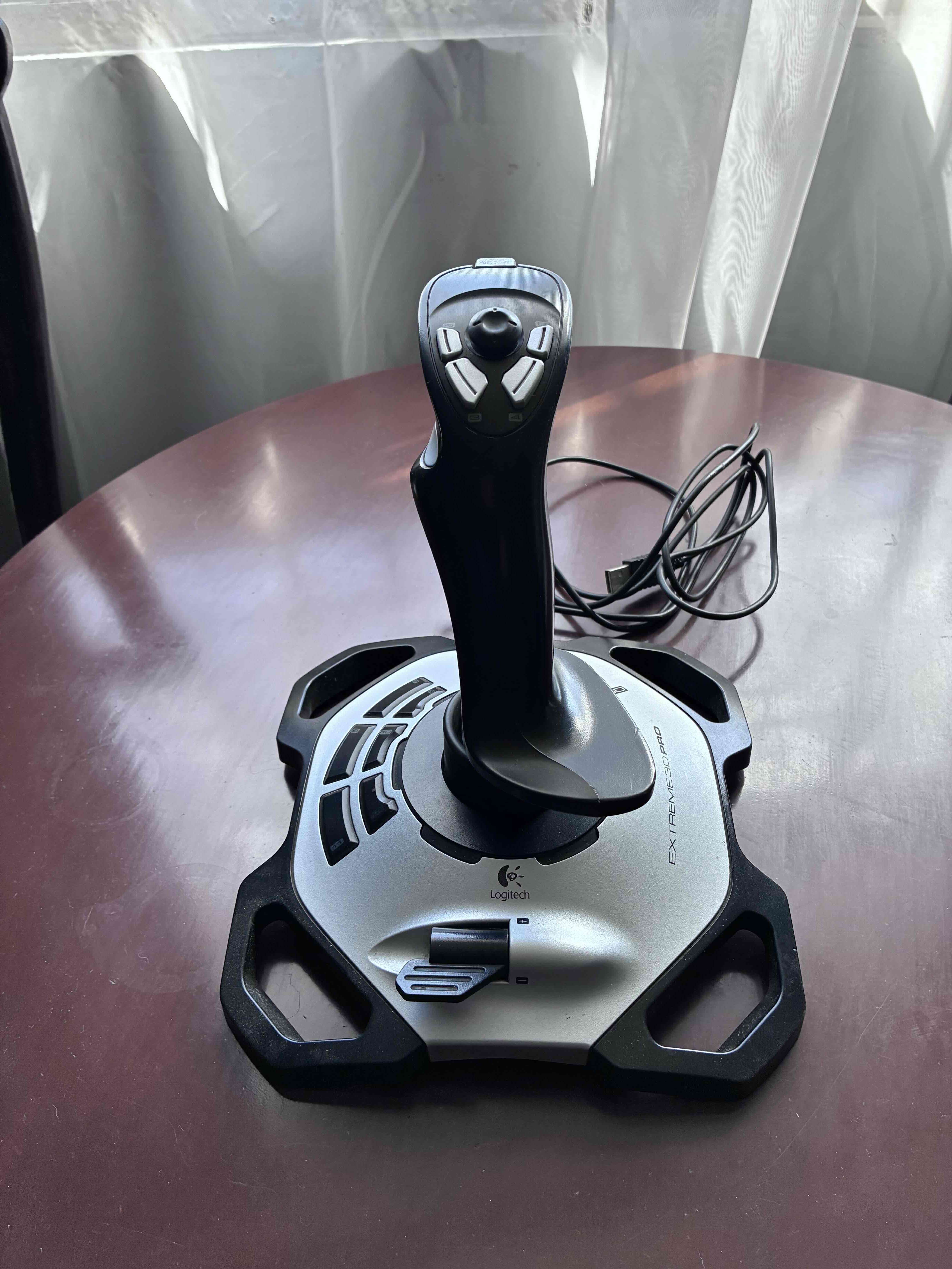 Logitech G Saitek Pro Flight Switch Panel Negro - miniatura 1