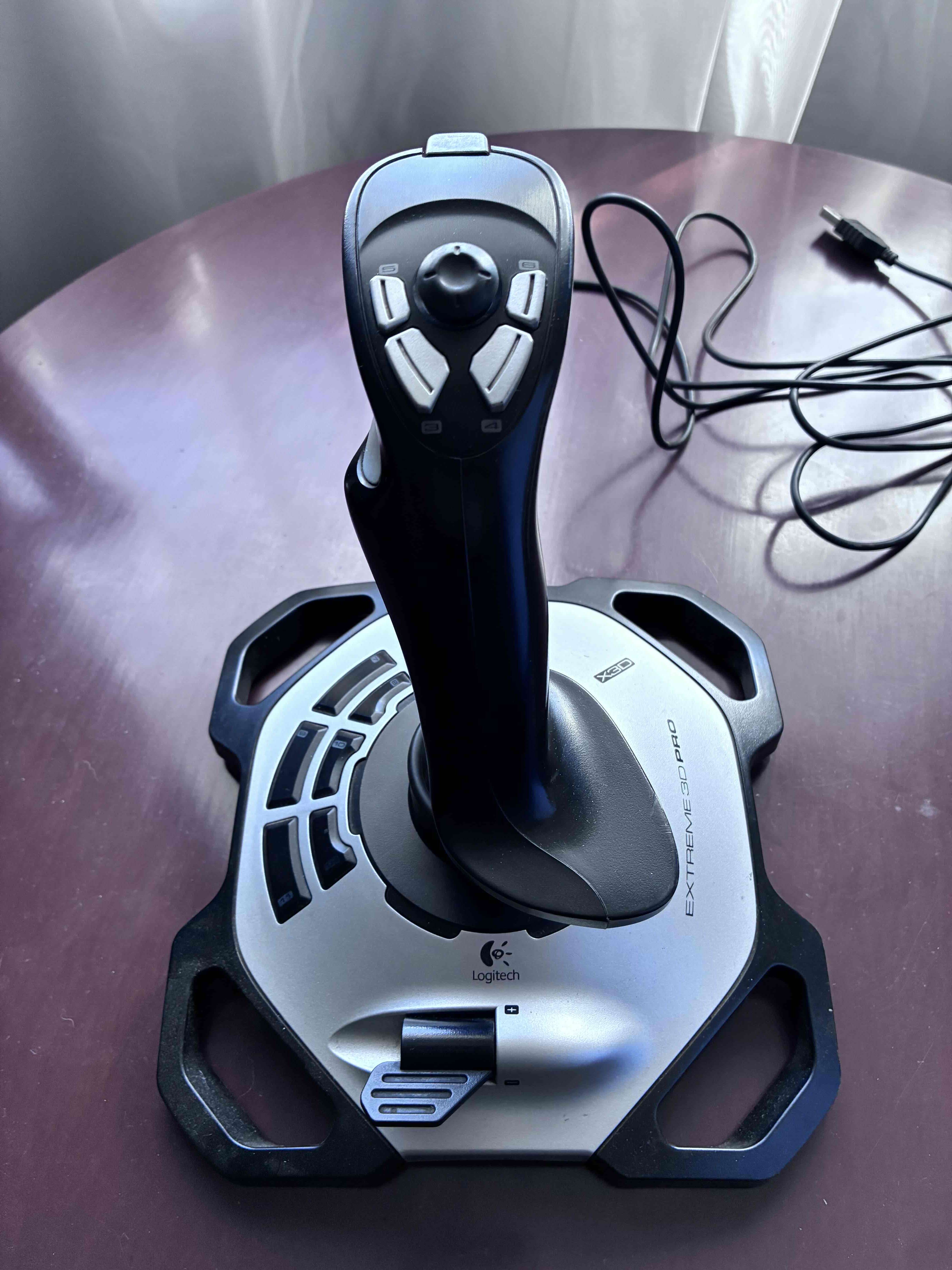 Logitech G Saitek Pro Flight Switch Panel Negro - miniatura 3