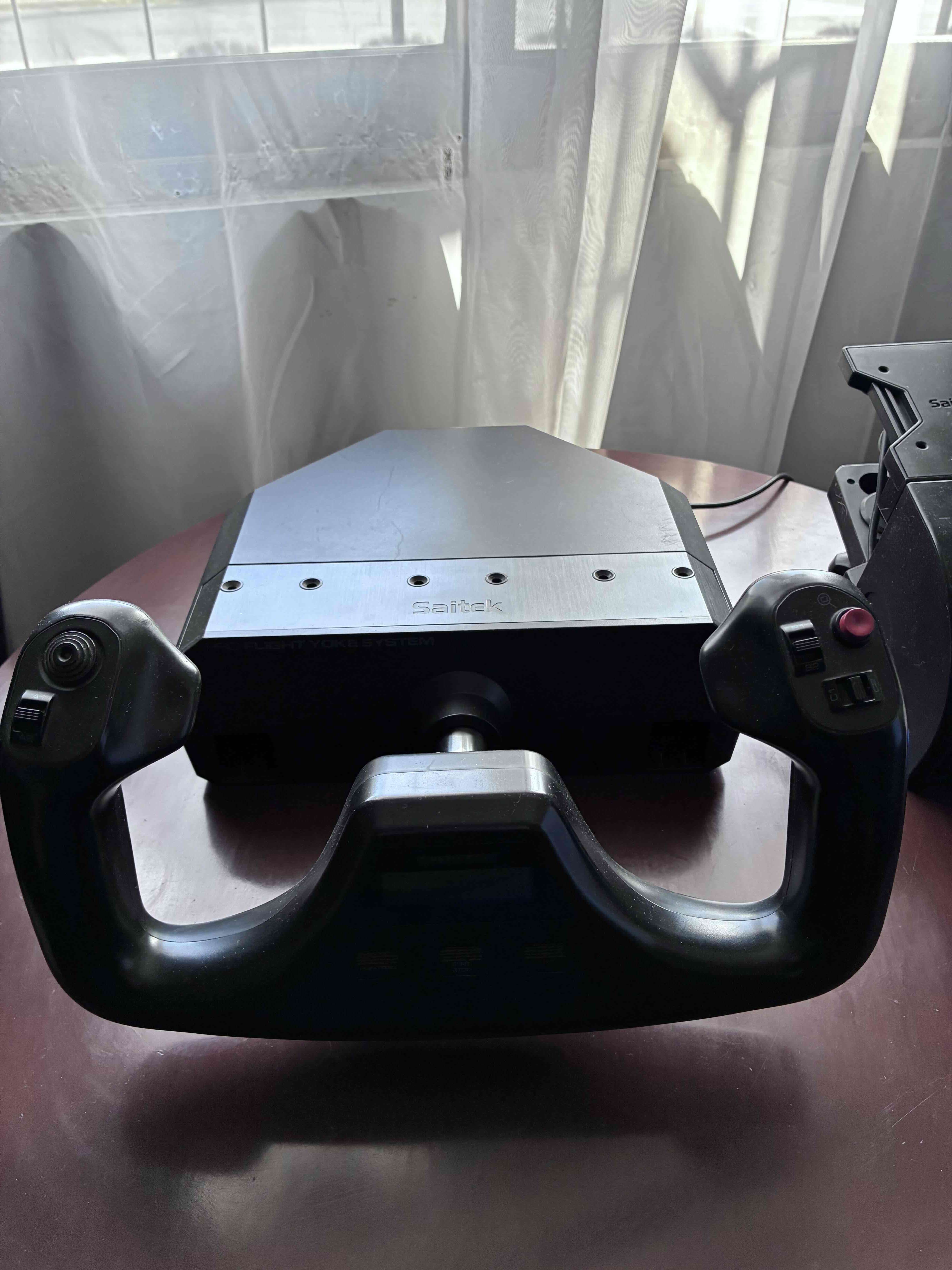 Controlador De Simulación De Vuelo Saitek Logitech - miniatura 3