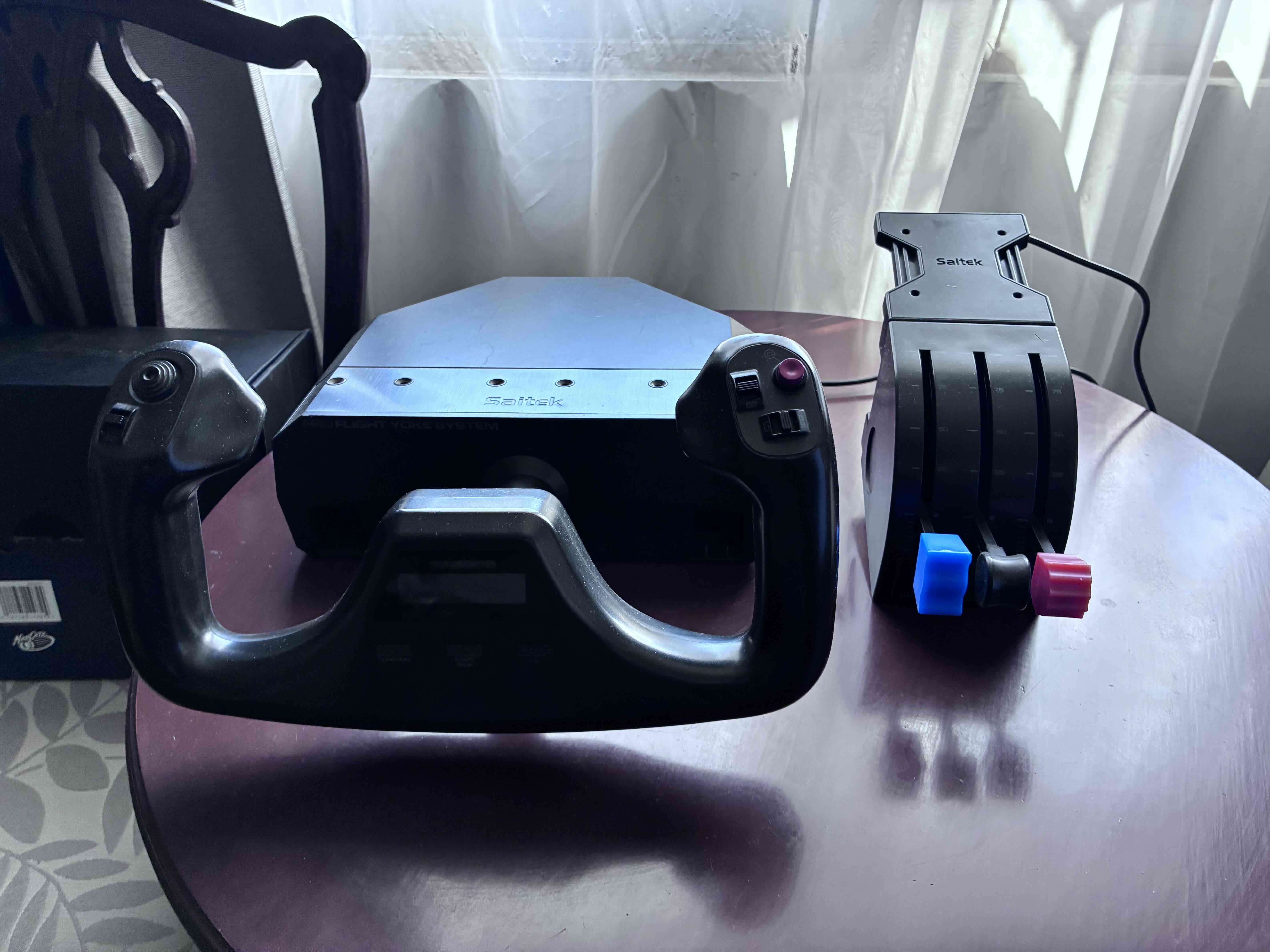 Controlador De Simulación De Vuelo Saitek Logitech - miniatura 4