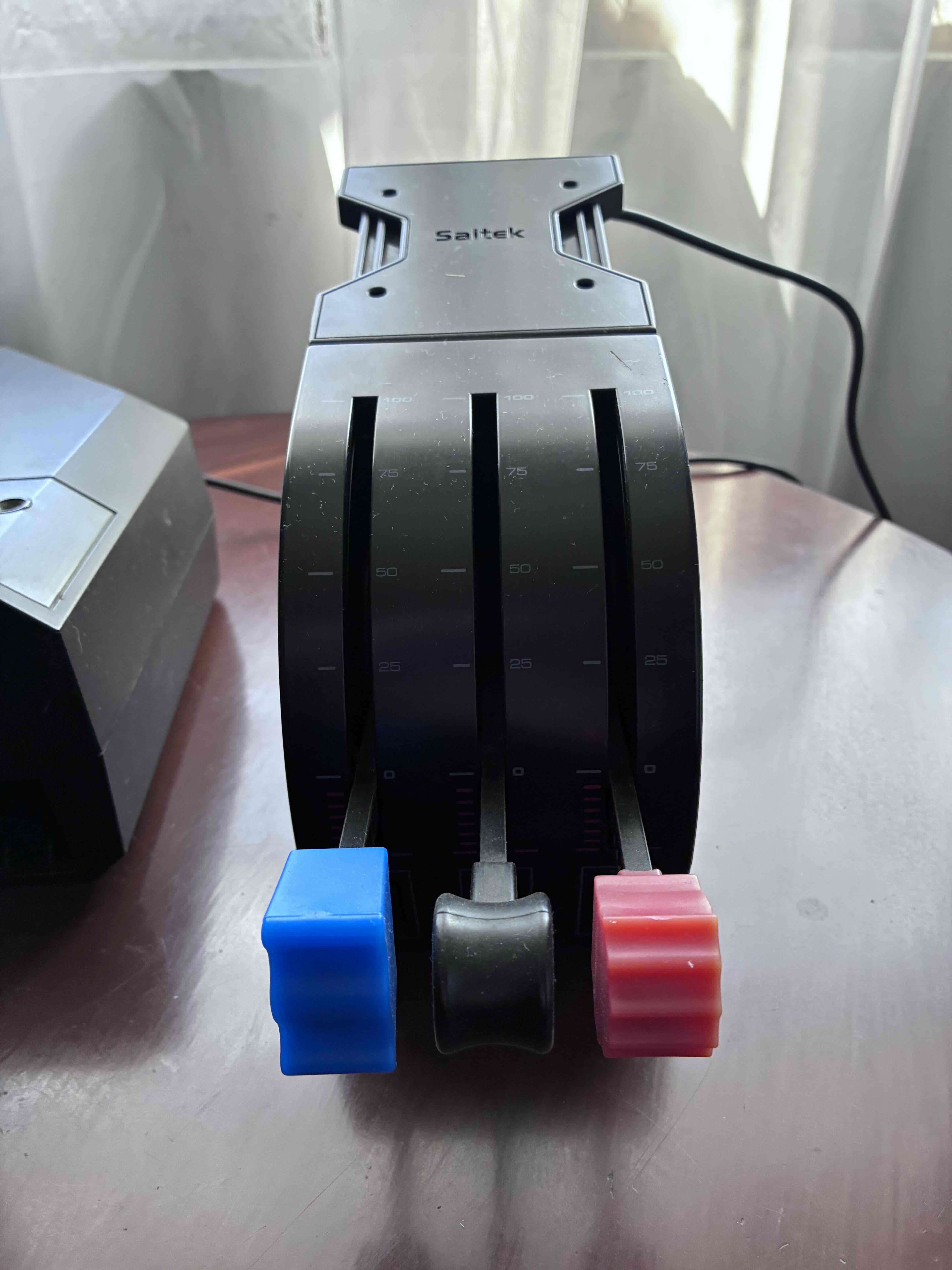 Controlador De Simulación De Vuelo Saitek Logitech - miniatura 5