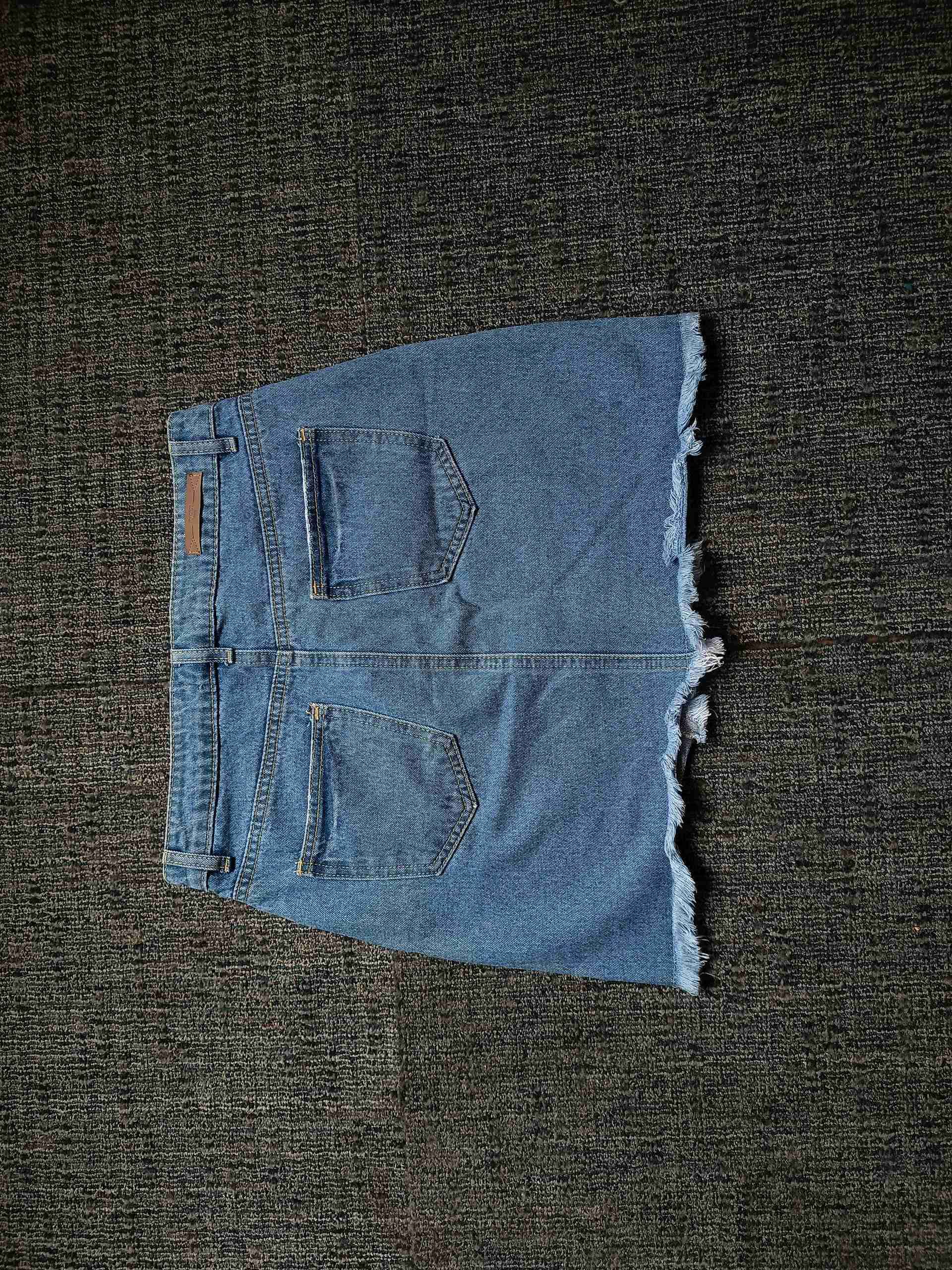 falda de mezclilla - miniatura 2