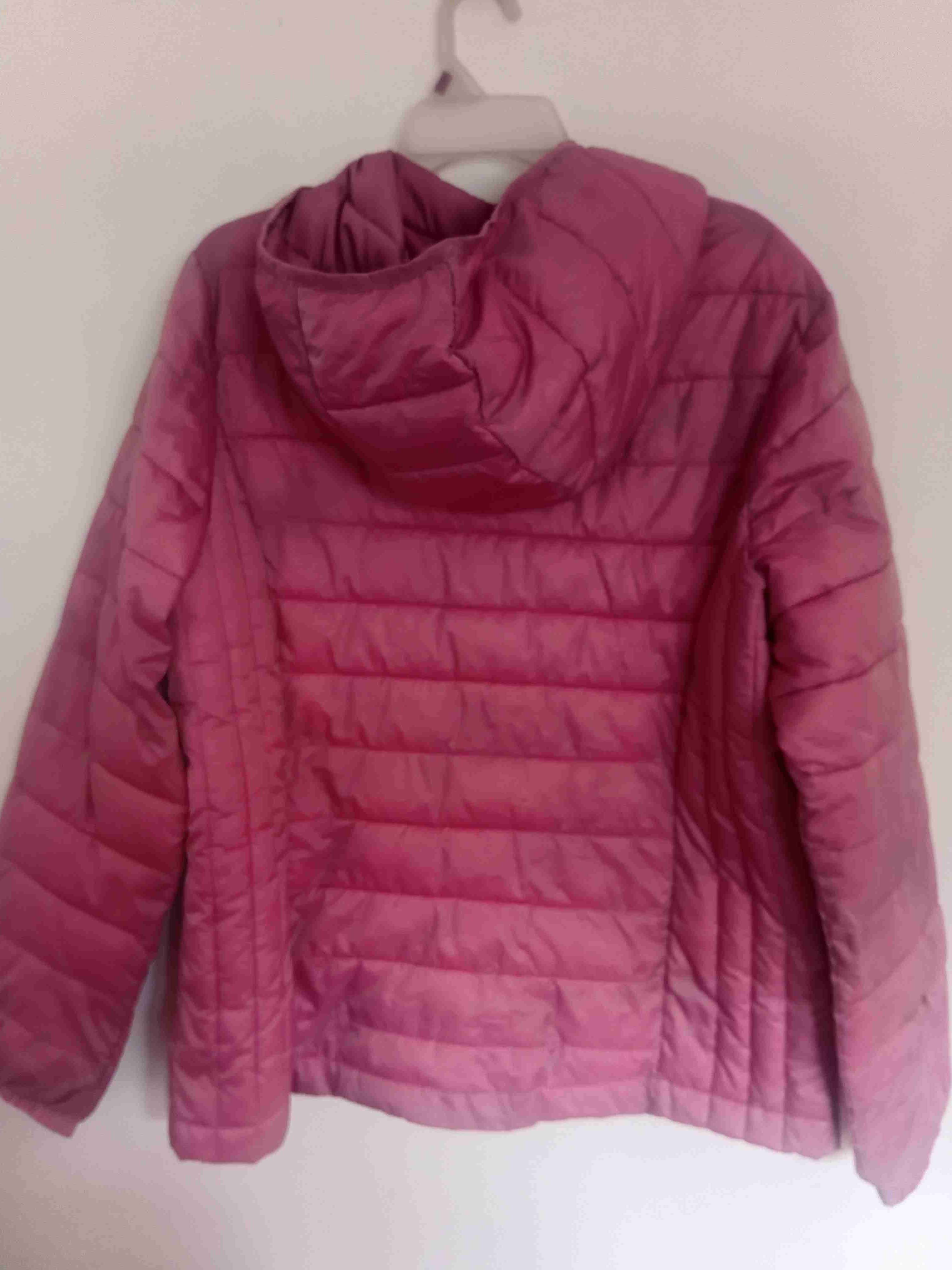 Chaqueta acolchada fucsia con capucha - miniatura 3