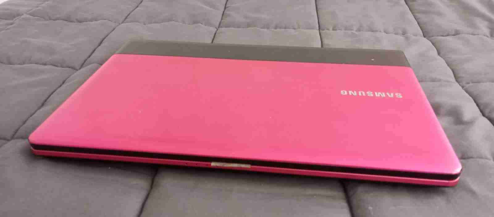 Laptop Samsung rosado - miniatura 2