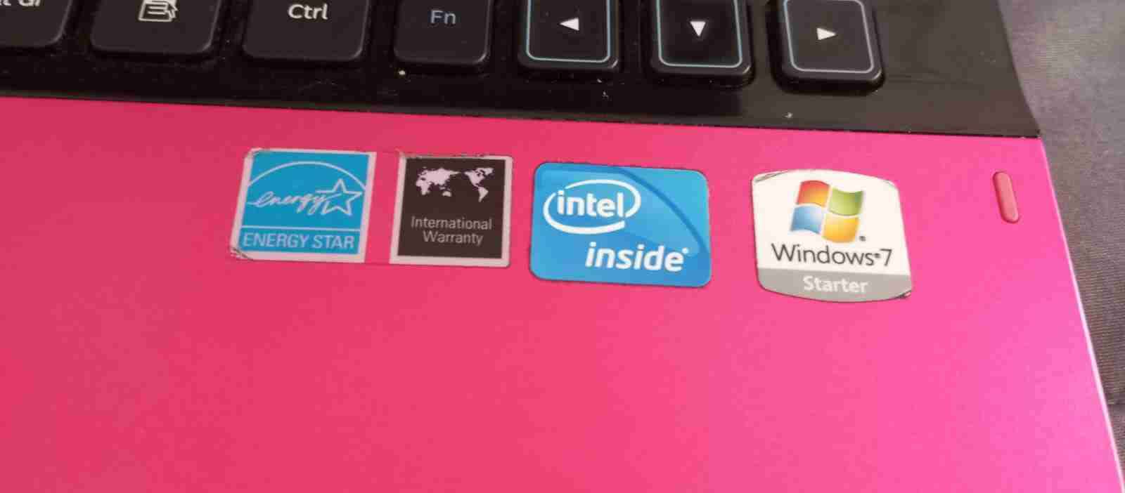 Laptop Samsung rosado - miniatura 4