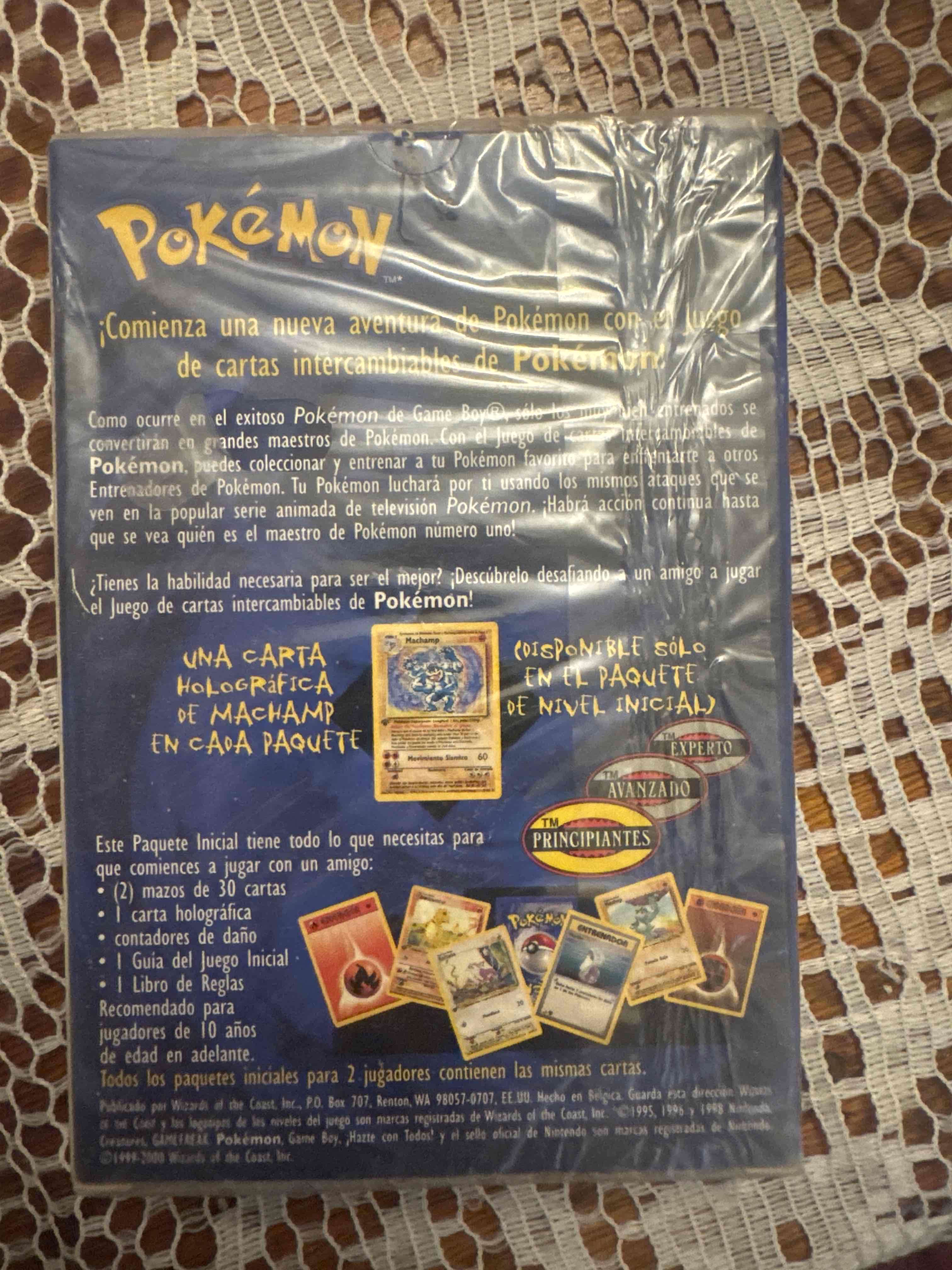 Caja sellada de cartas Pokémon - miniatura 2