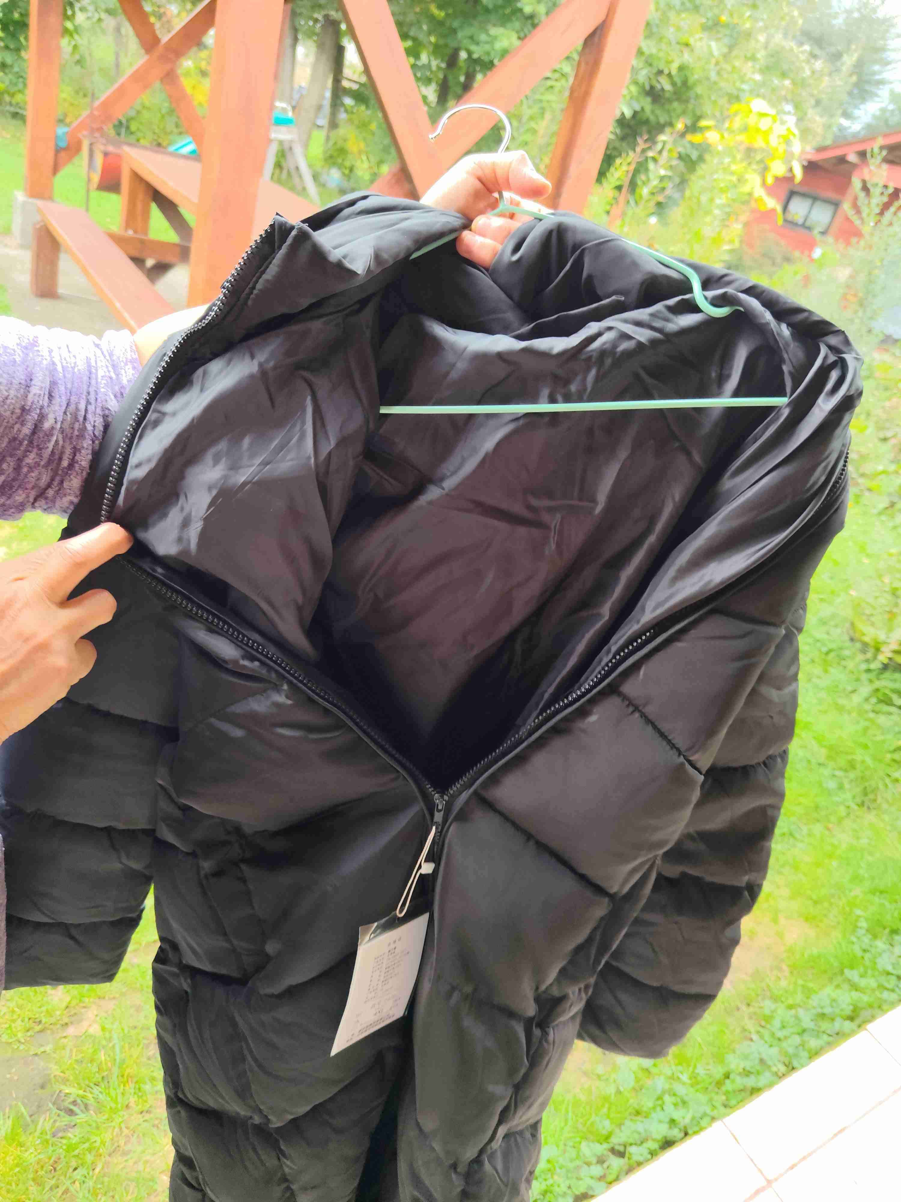 Maxiparka negra acolchada larga - miniatura 3