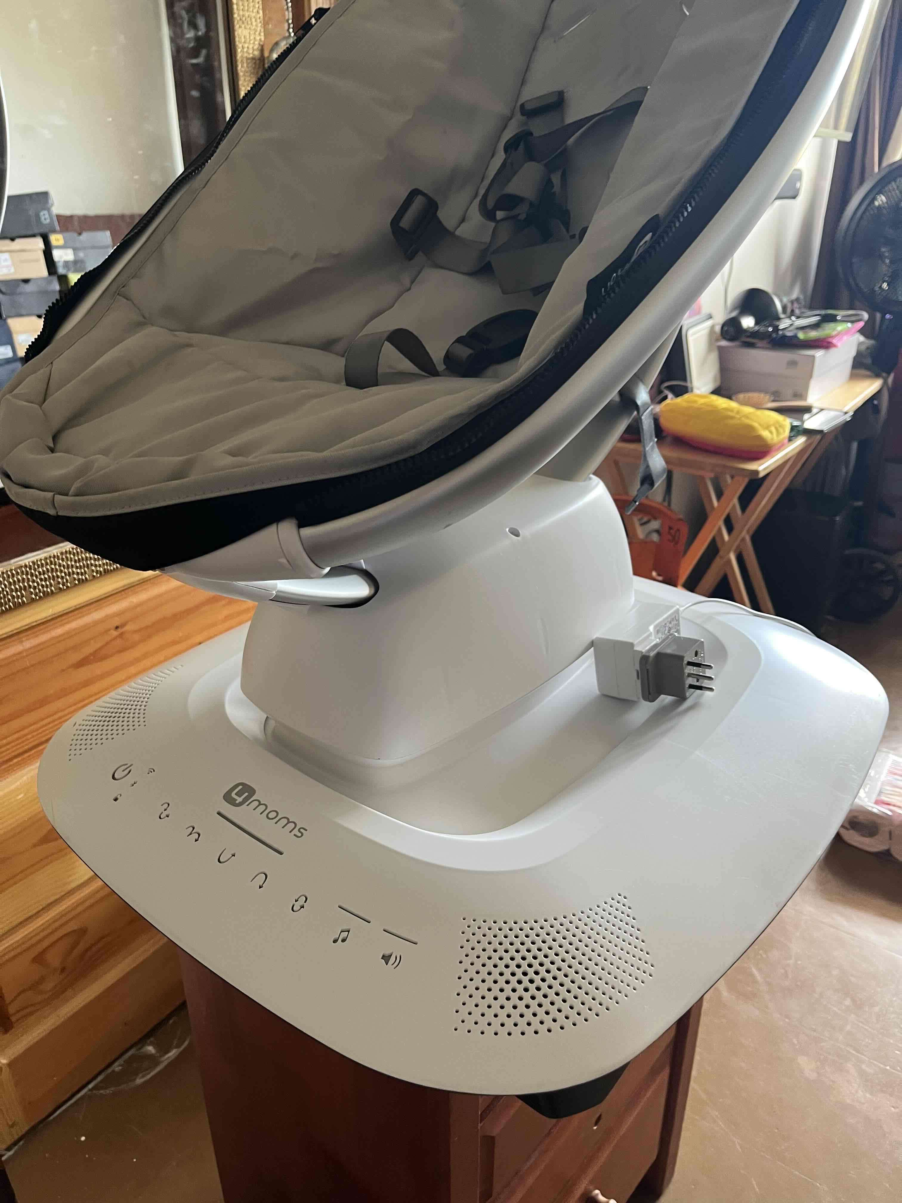 Silla mecedora 4moms gris - miniatura 1