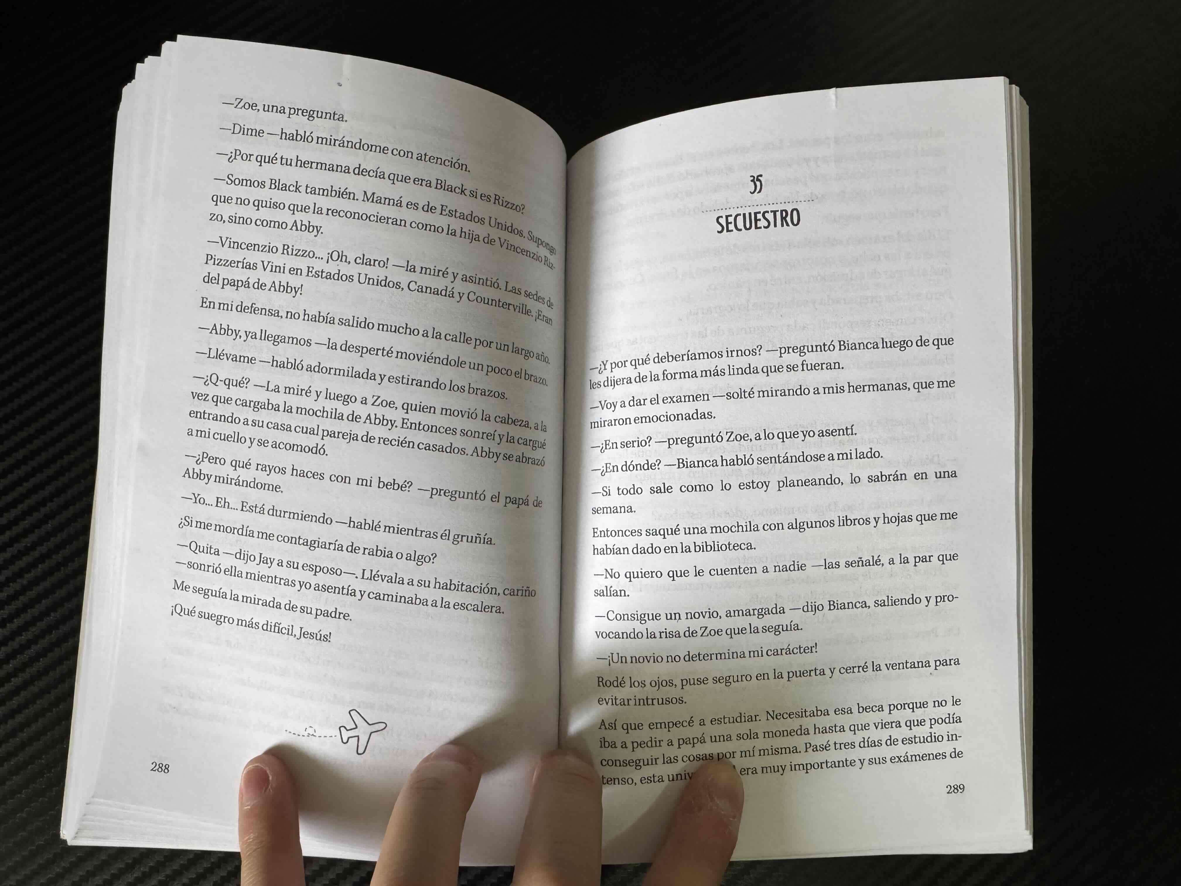 Libro 'True Colors' de Ximena Renzo - miniatura 2