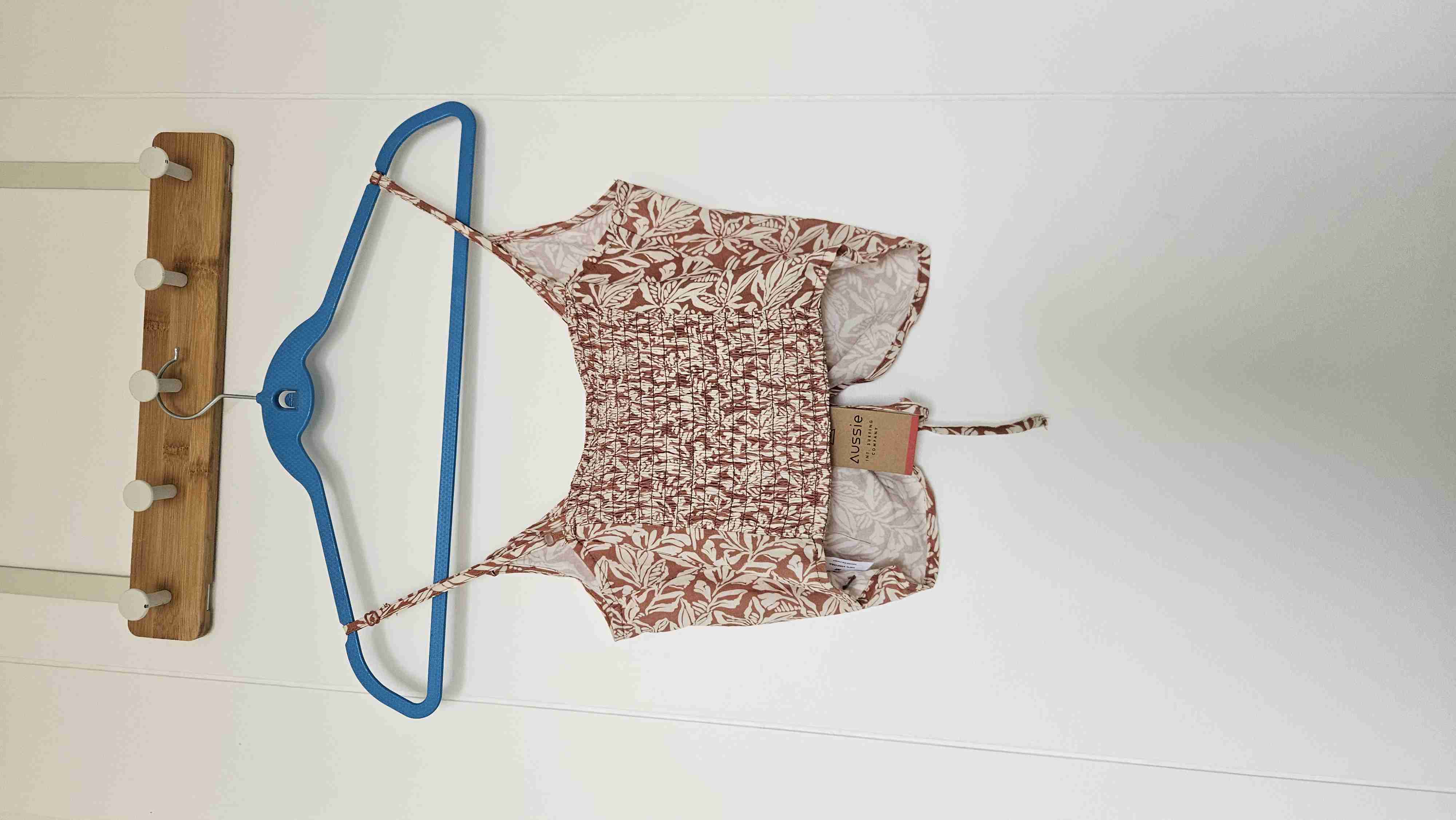 Top floral sin mangas - miniatura 3