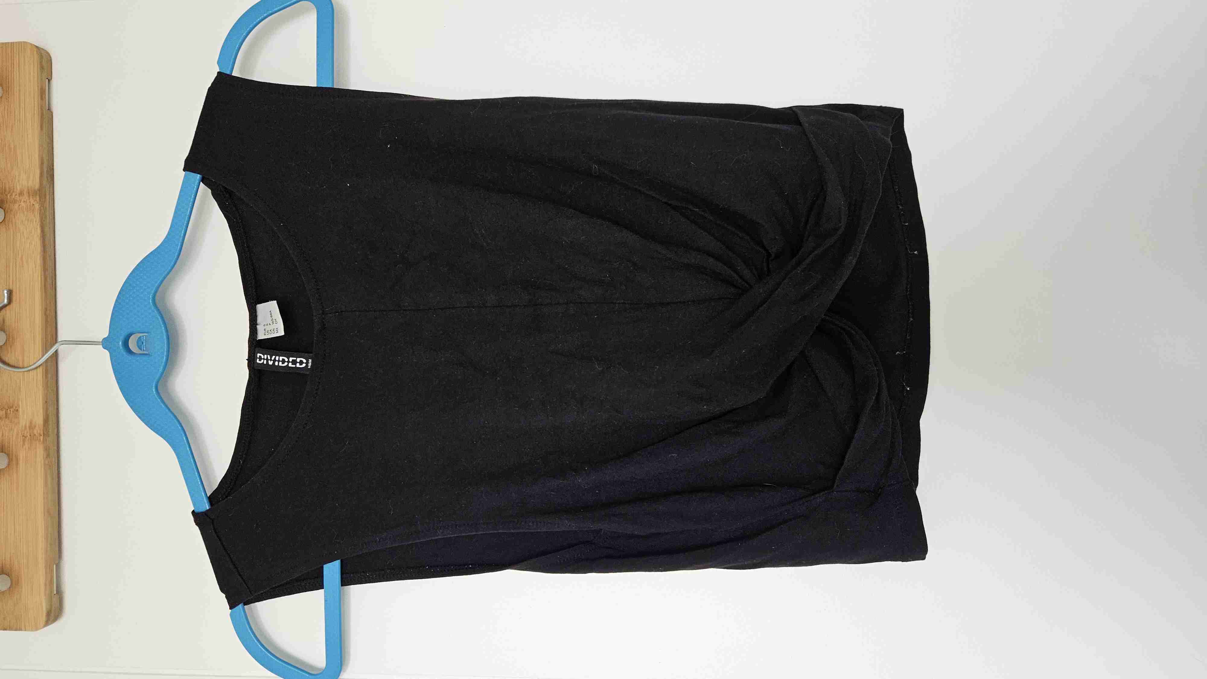 Top negro sin mangas - miniatura 1