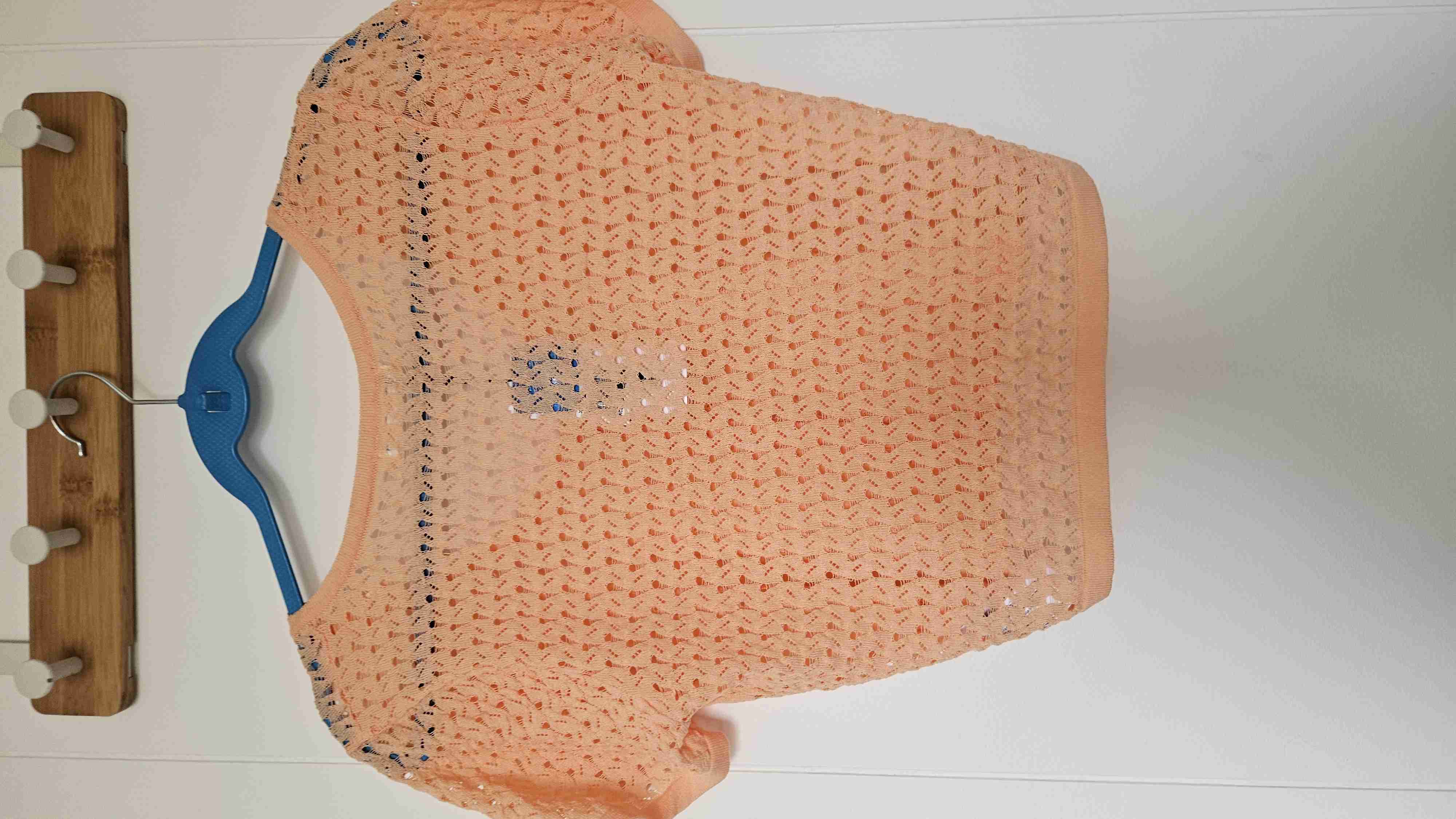 Cardigan corto de crochet damasco - miniatura 3