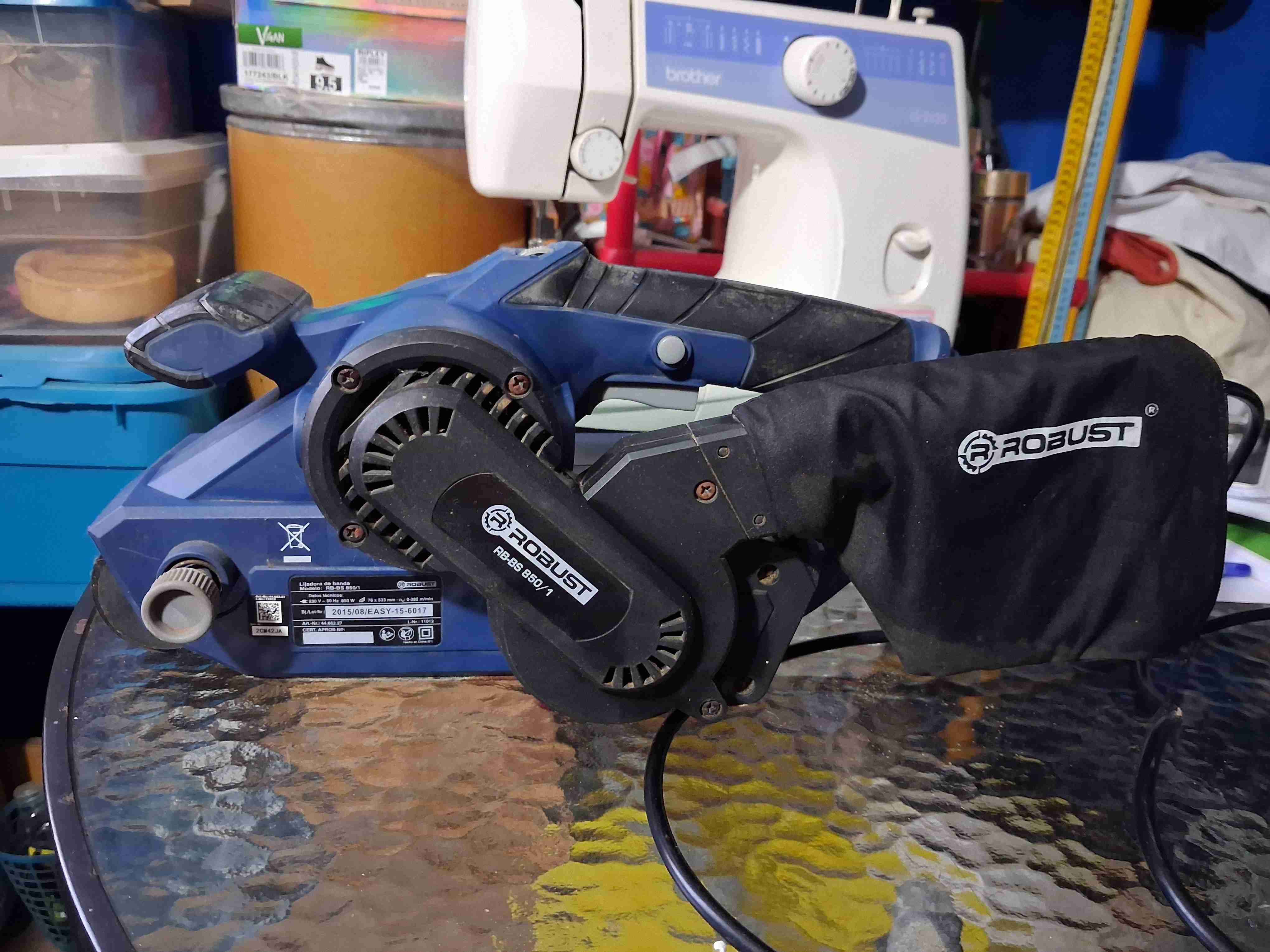 Lijadora eléctrica azul - miniatura 2