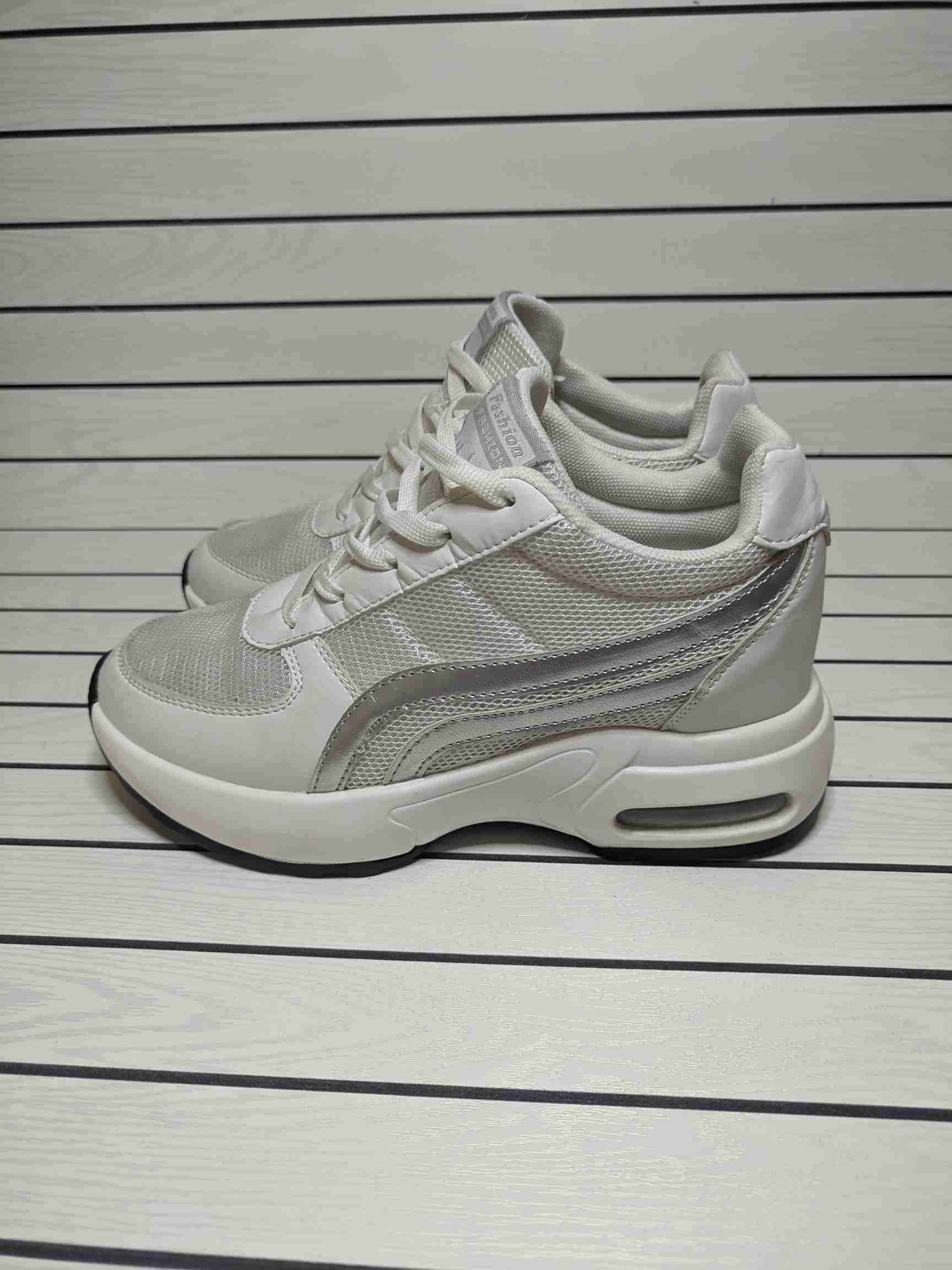 Zapatillas deportivas blancas - miniatura 3