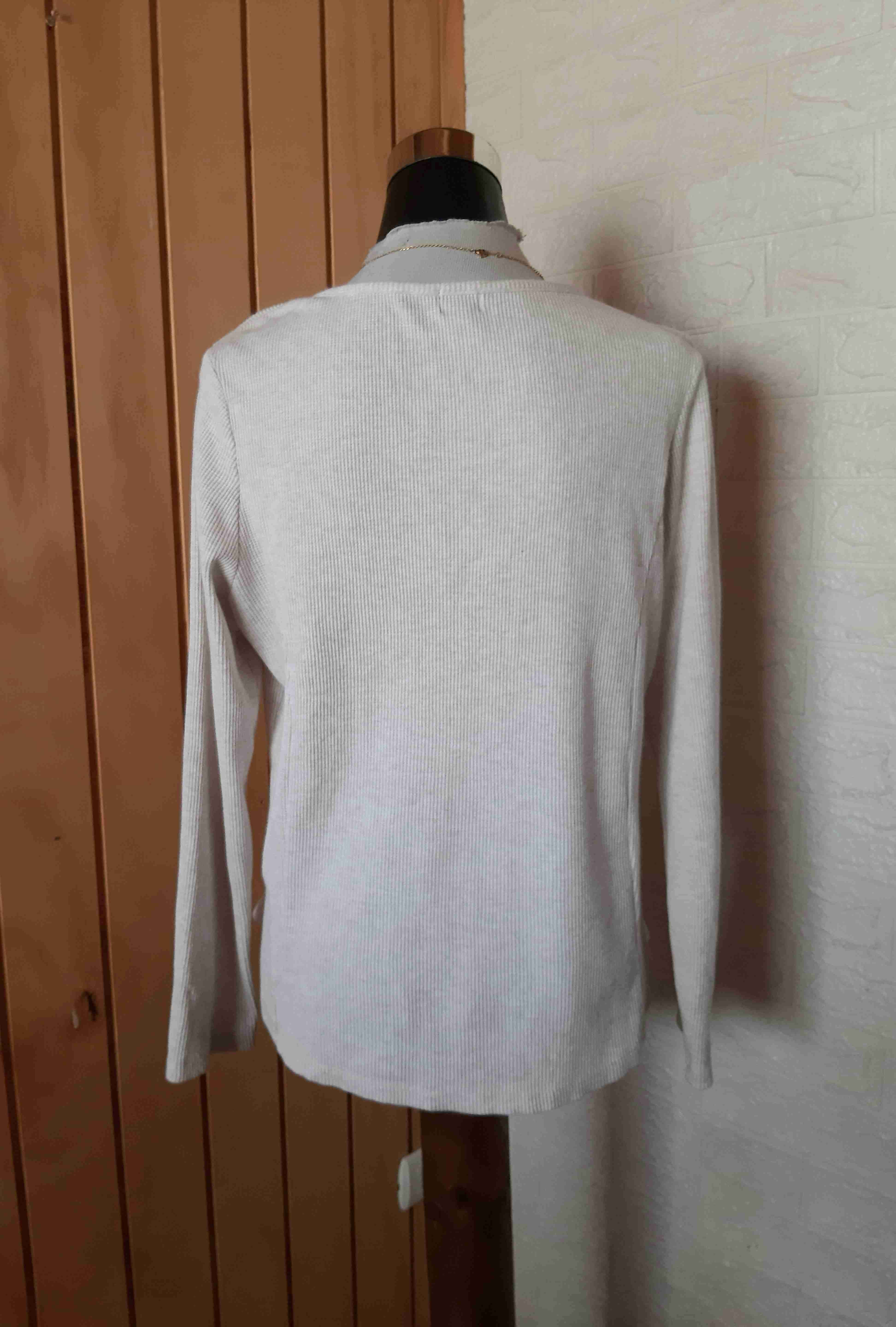 Polera beige marca Lee - miniatura 2