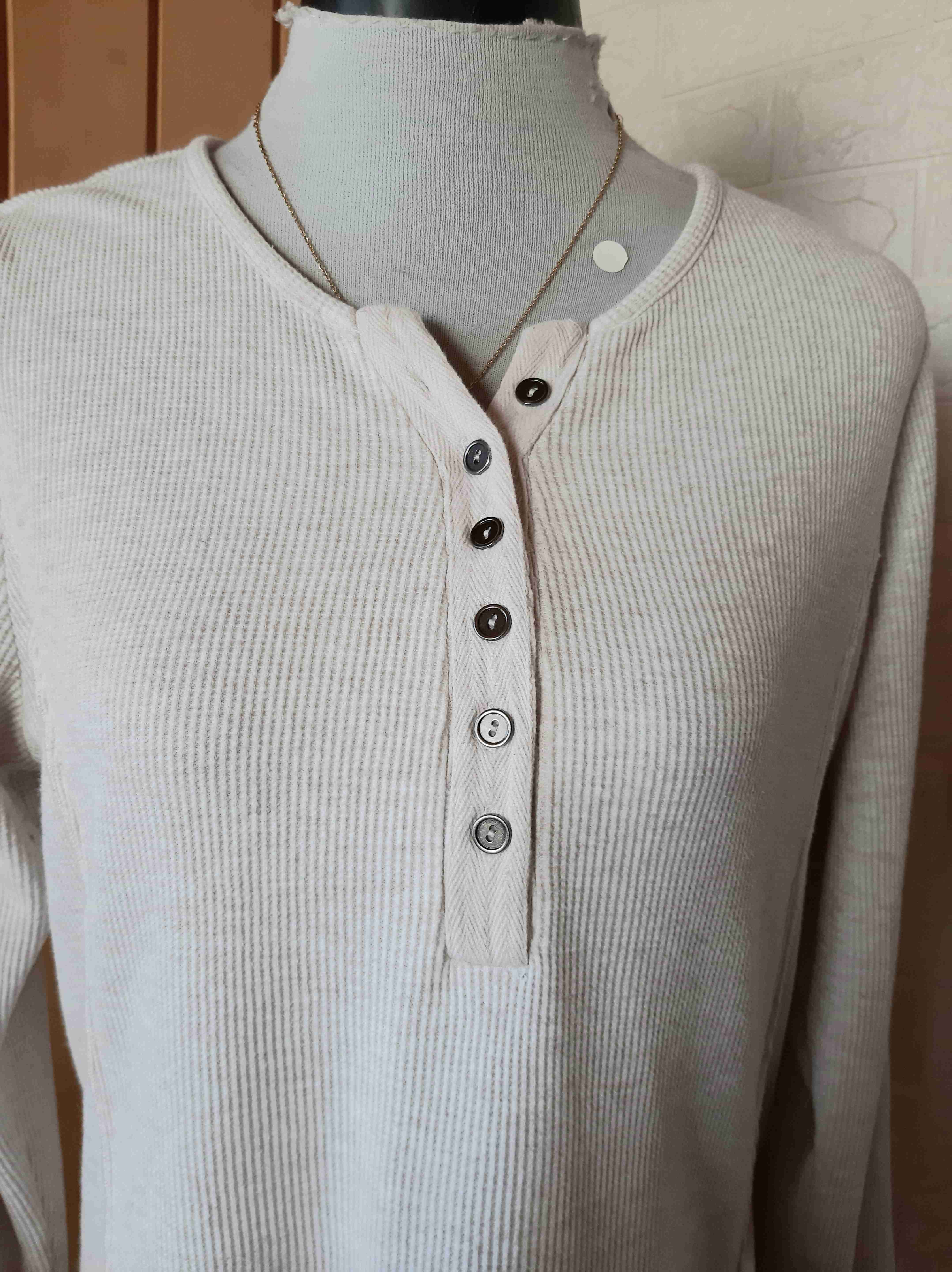 Polera beige marca Lee - miniatura 3