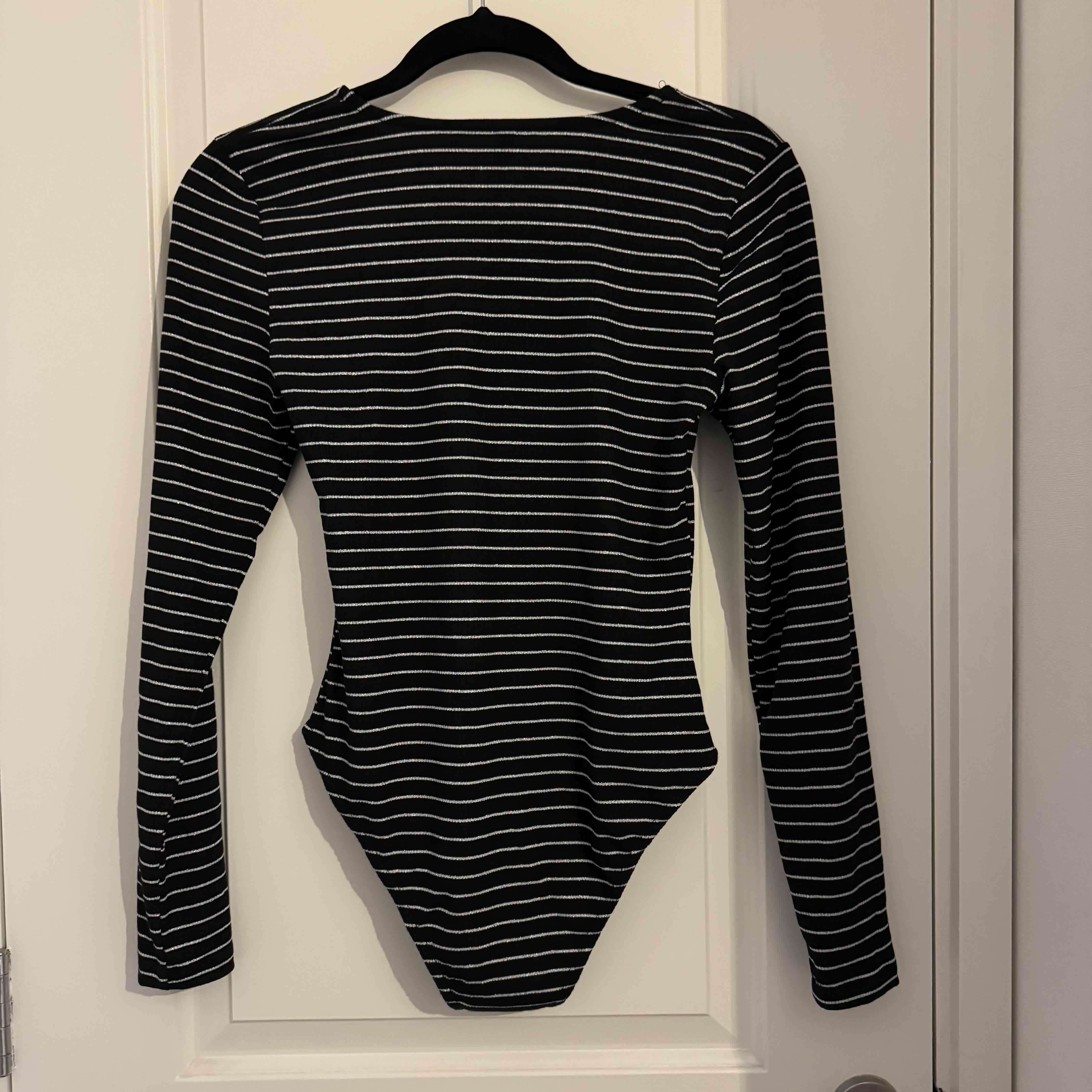 Body negro a rayas - miniatura 2