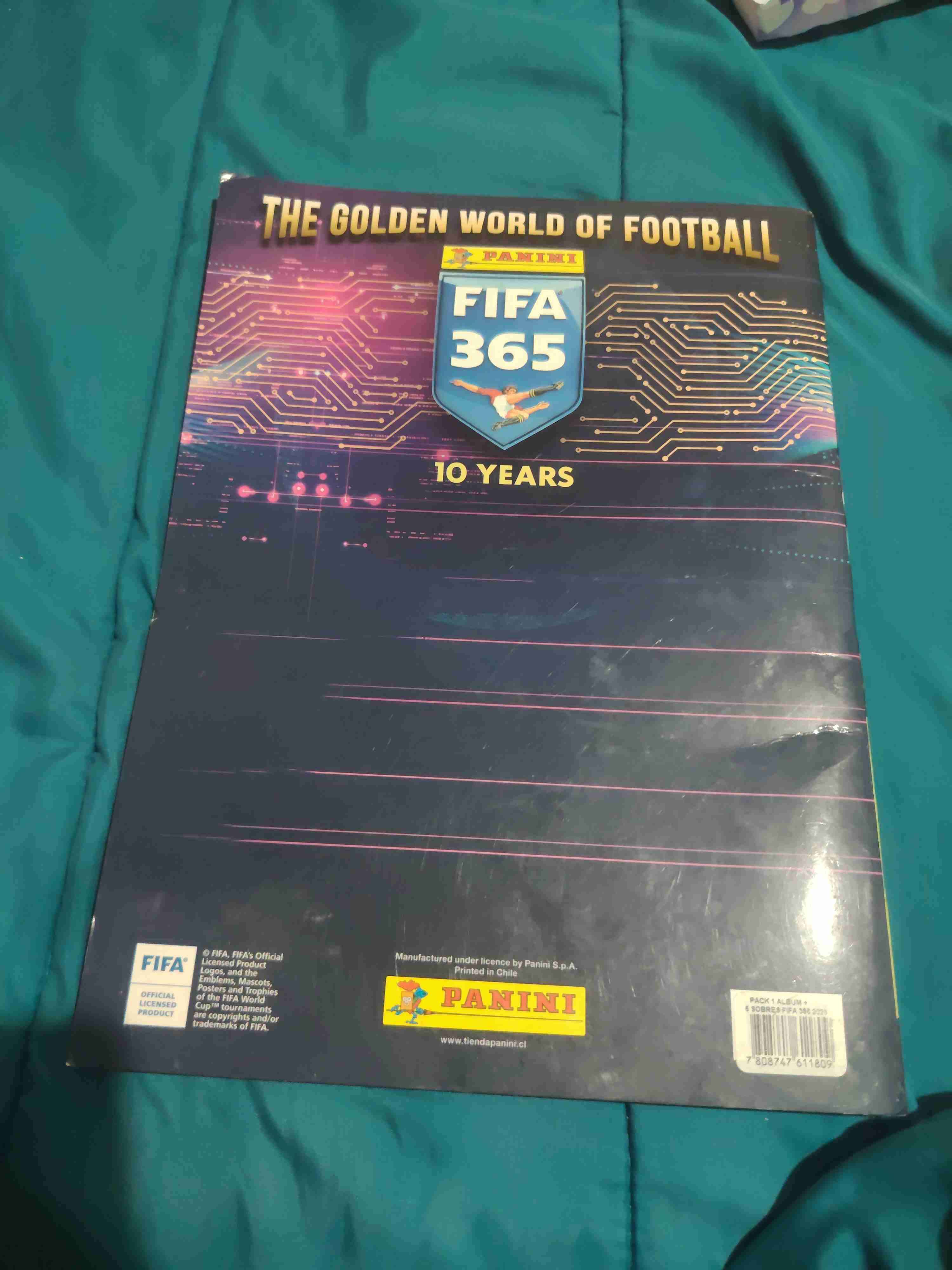 Álbum Panini FIFA 365 (2025) - 88 Láminas - miniatura 2