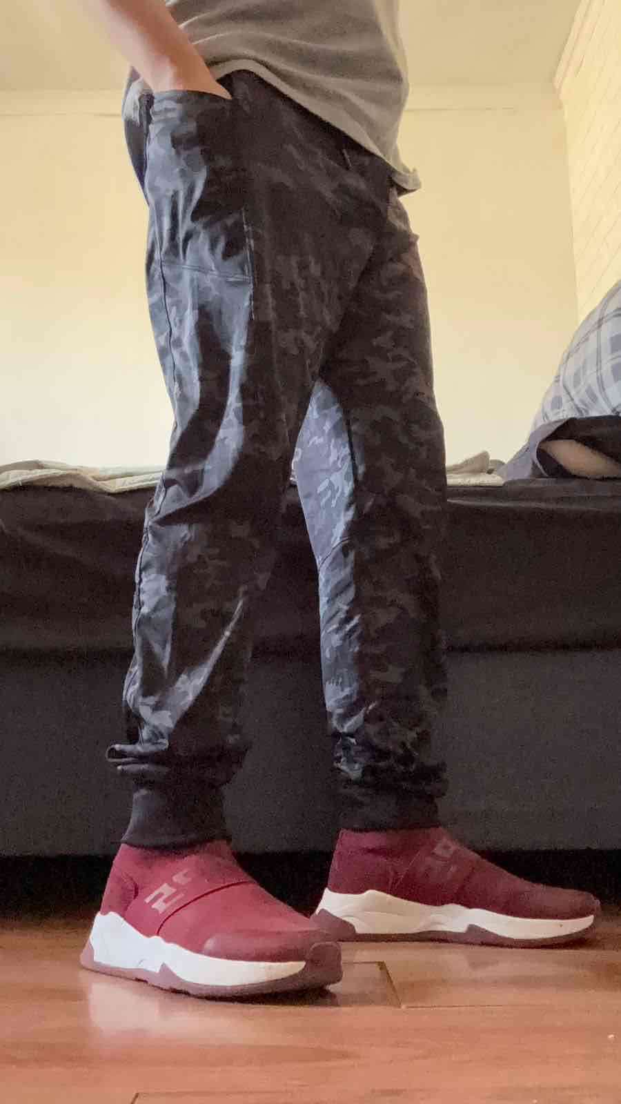 Pantalones jogger camuflados hombre - miniatura 2