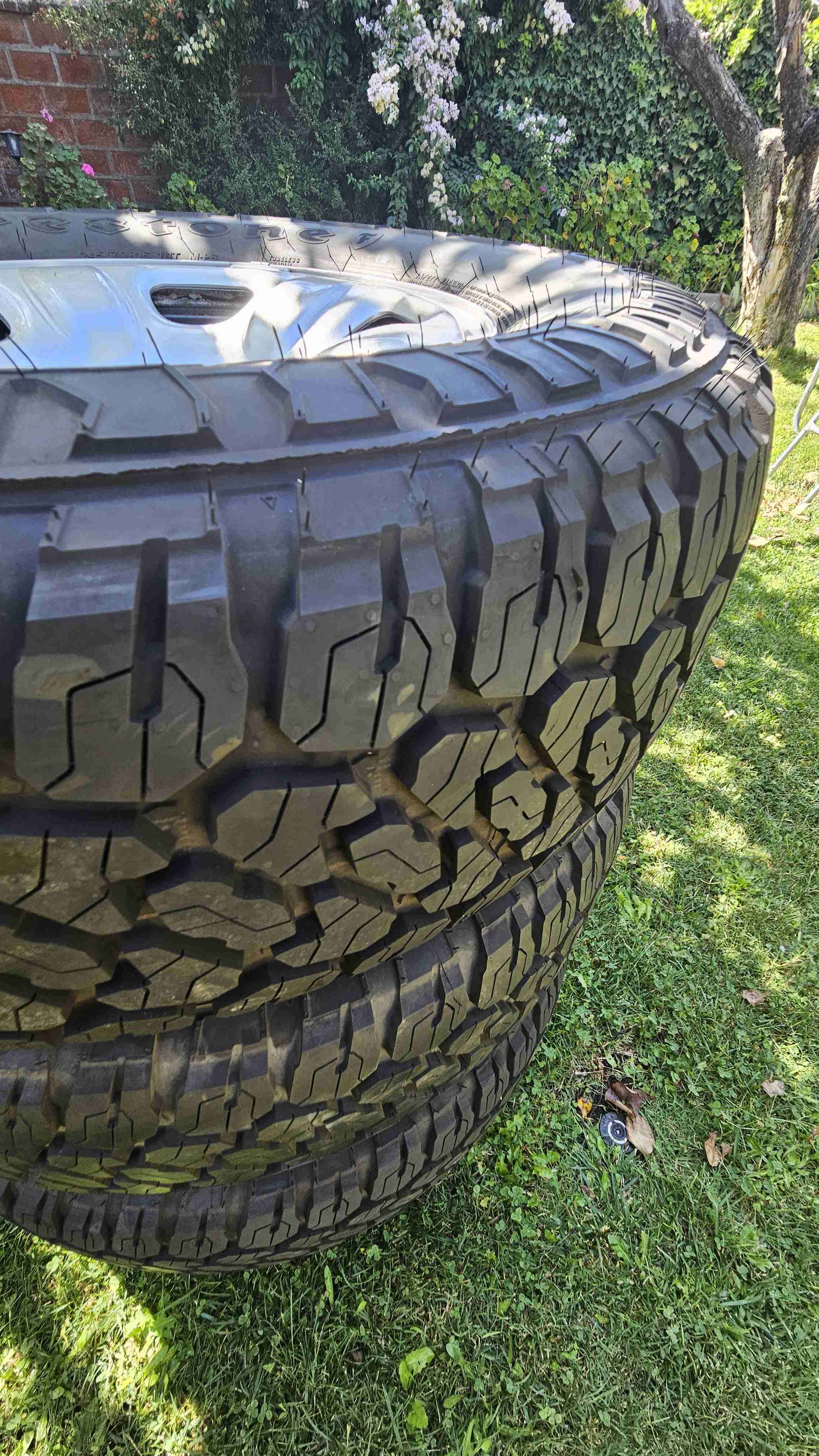 4 Ruedas 4x4 Hilux / Chevrolet Colorado 245/70R16 - miniatura 2