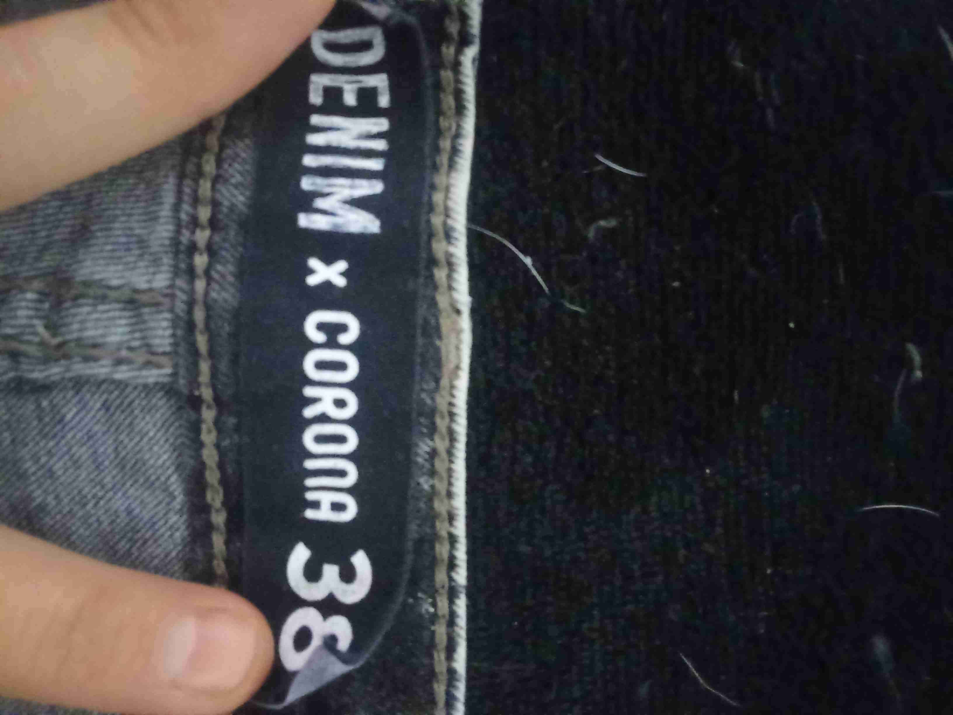 Shorts de mezclilla desgastados talla 38 - miniatura 2