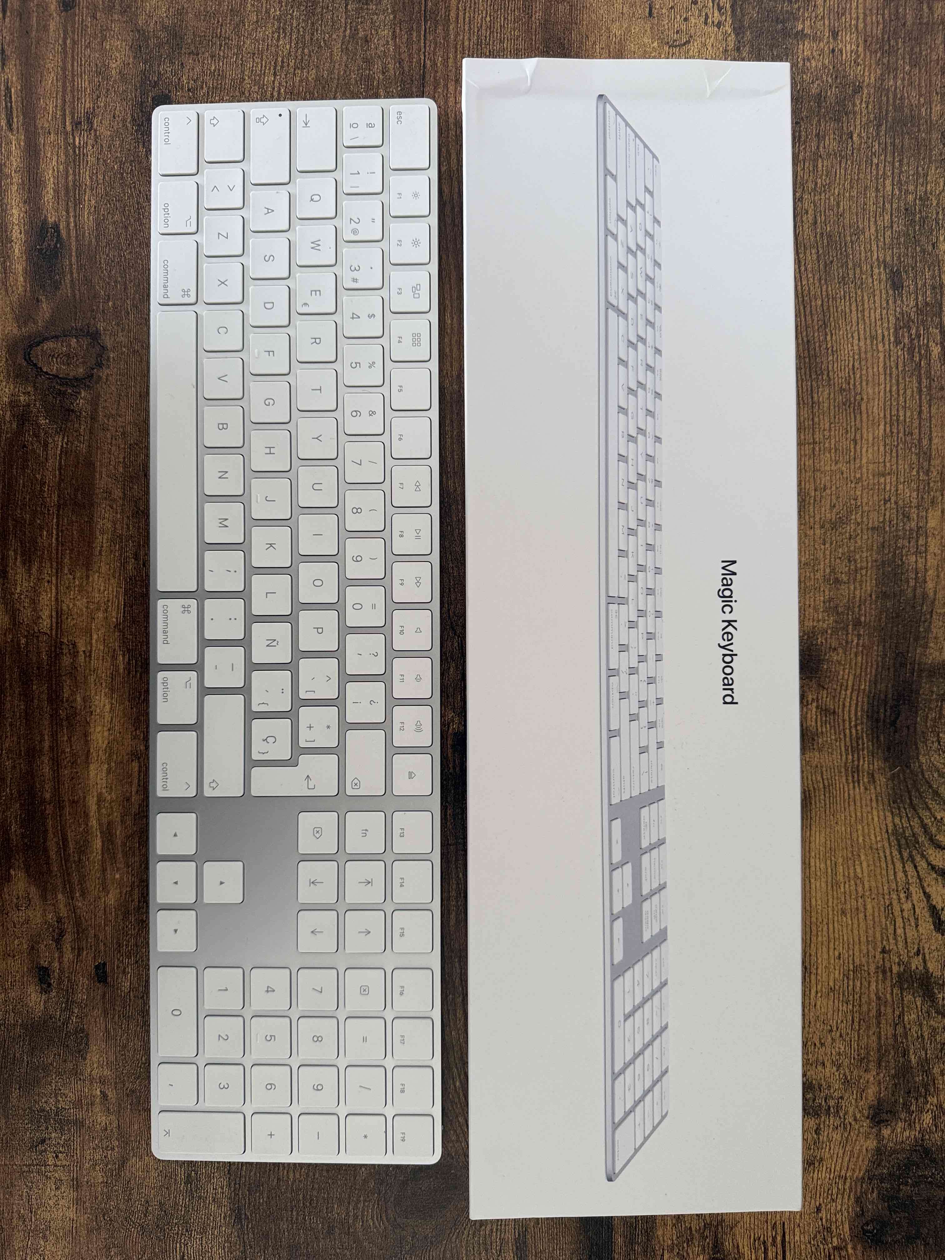 Teclado Magic Keyboard - miniatura 2