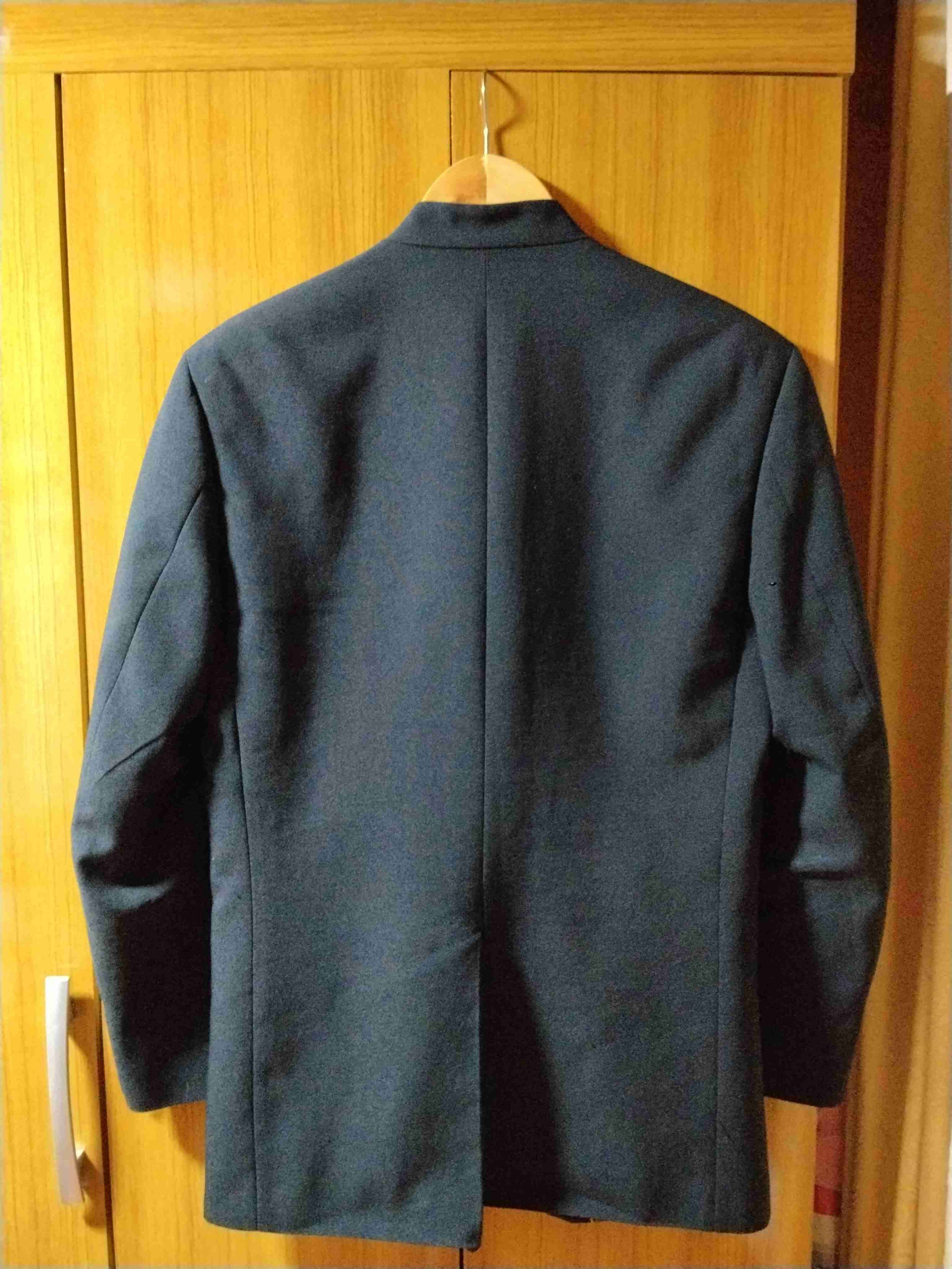 Chaqueta negra - miniatura 2