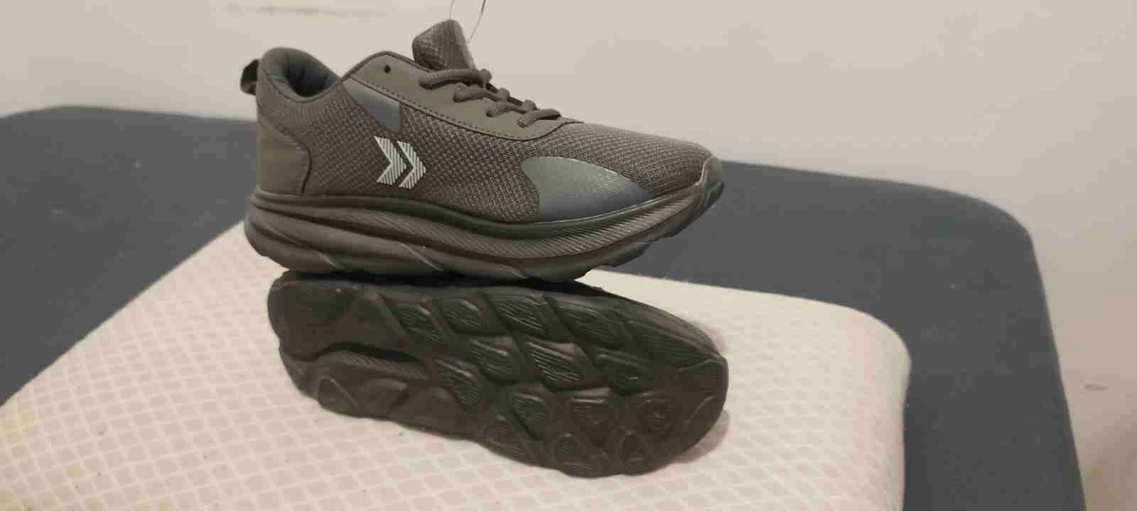 Zapatillas deportivas grises talla 39 - miniatura 2