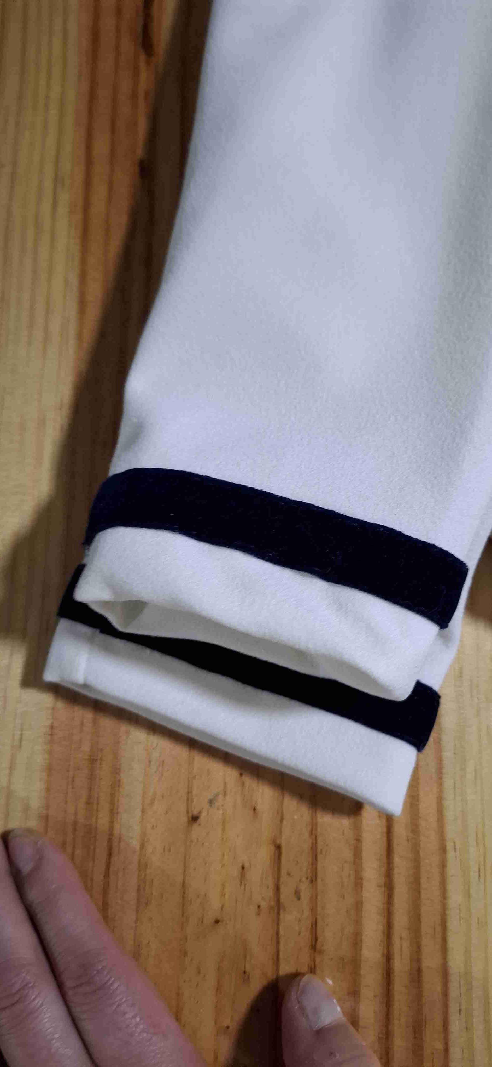 Vestido blanco con chaqueta elegante - miniatura 6