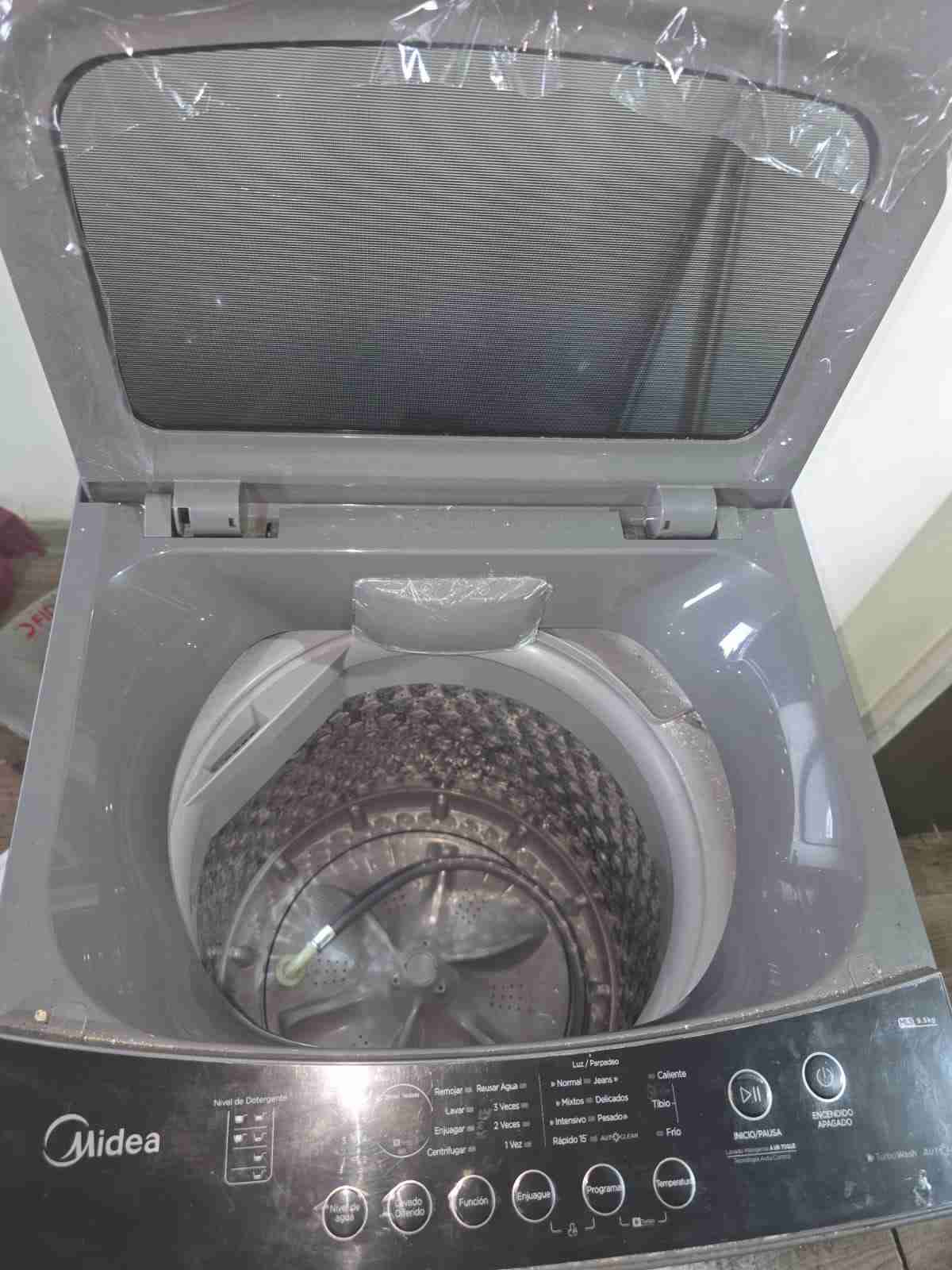 Lavadora Midea 9.5 kg - miniatura 1