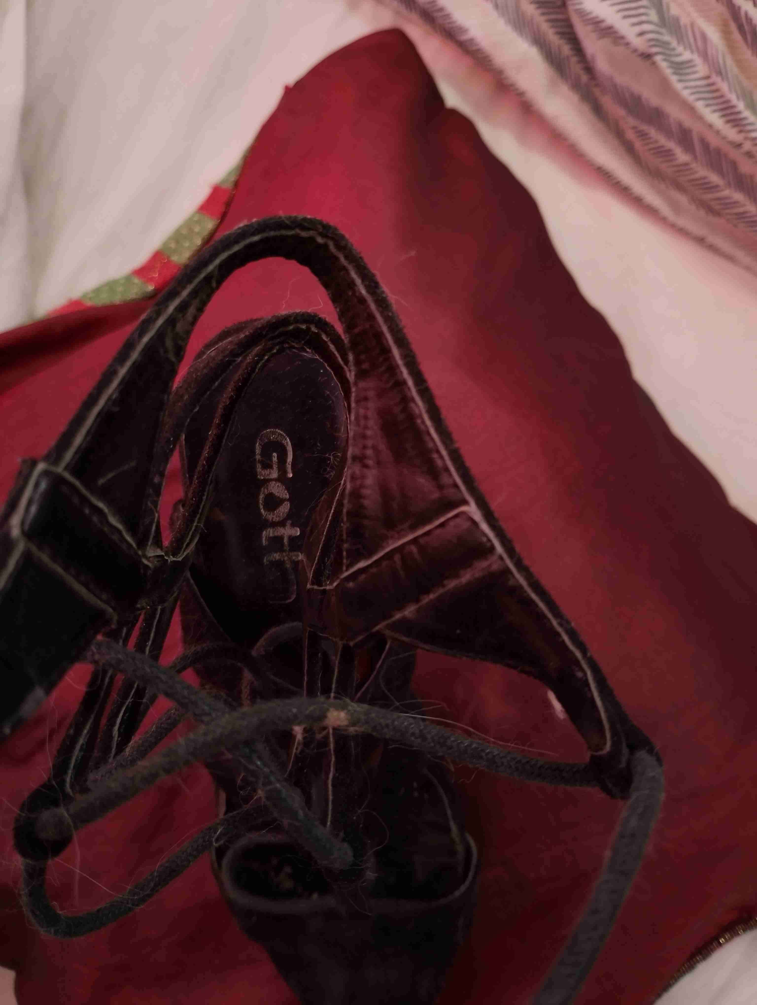 Sandalias negras de gamuza - miniatura 4