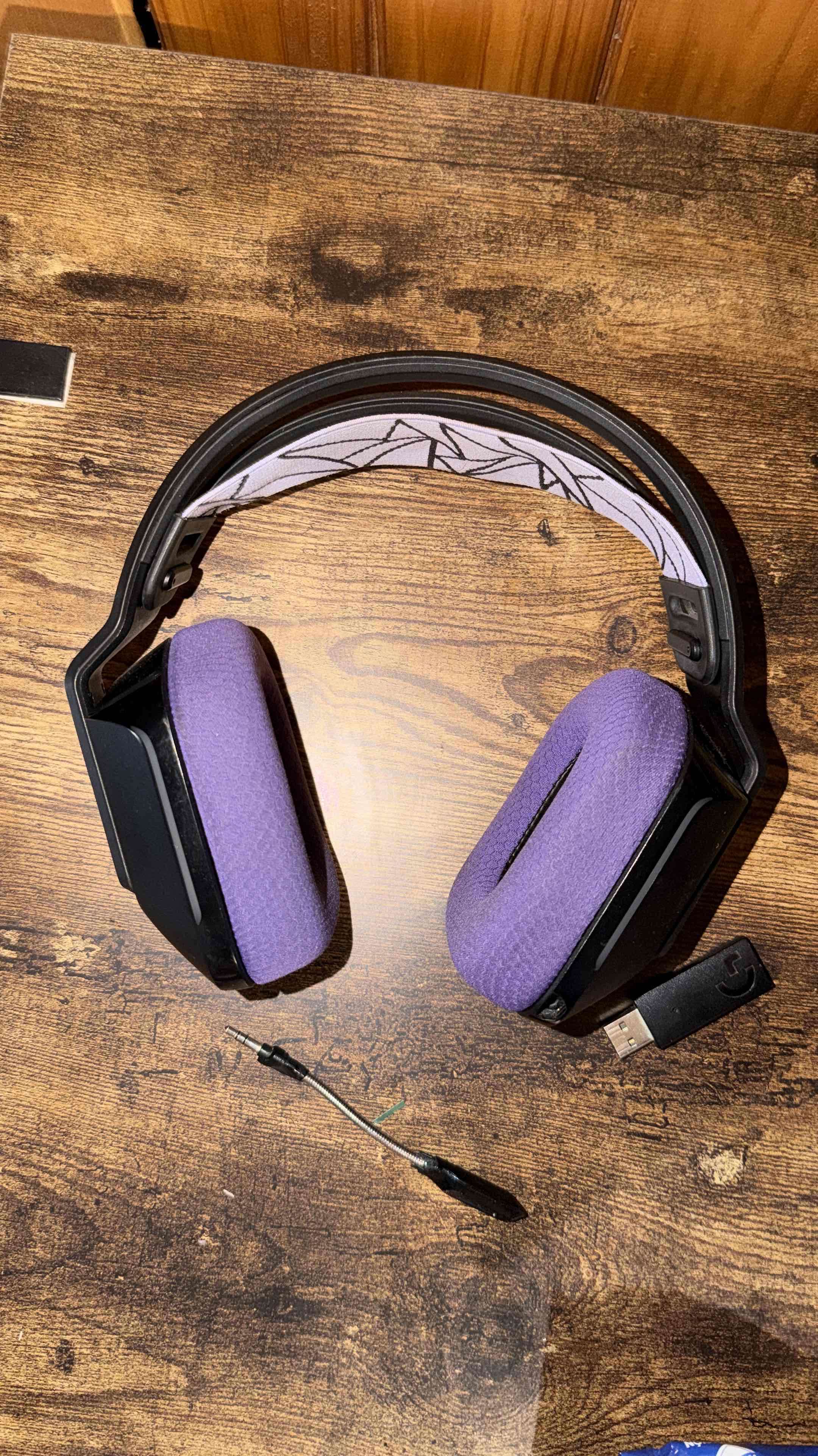 Audifonos Logitech G733 - miniatura 2