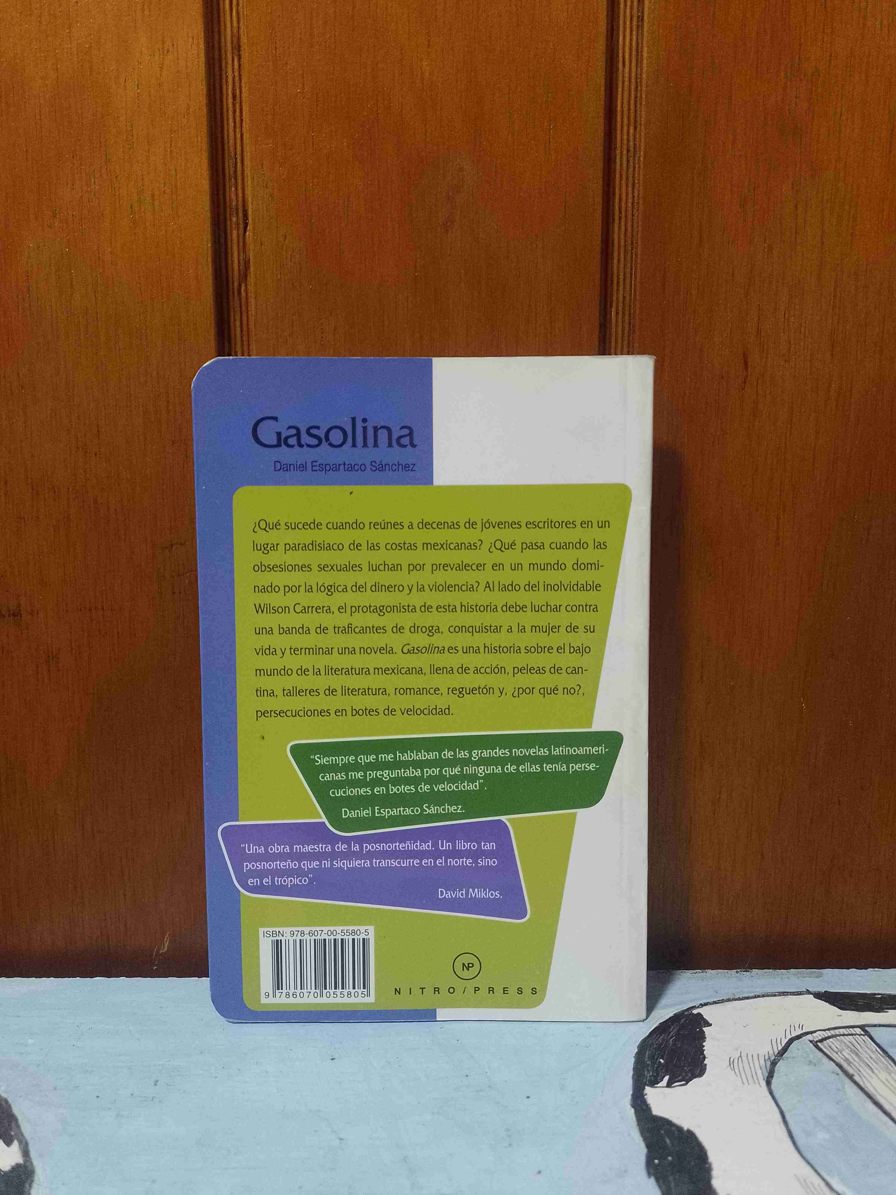 Libro Gasolina de Daniel Espartaco - miniatura 2