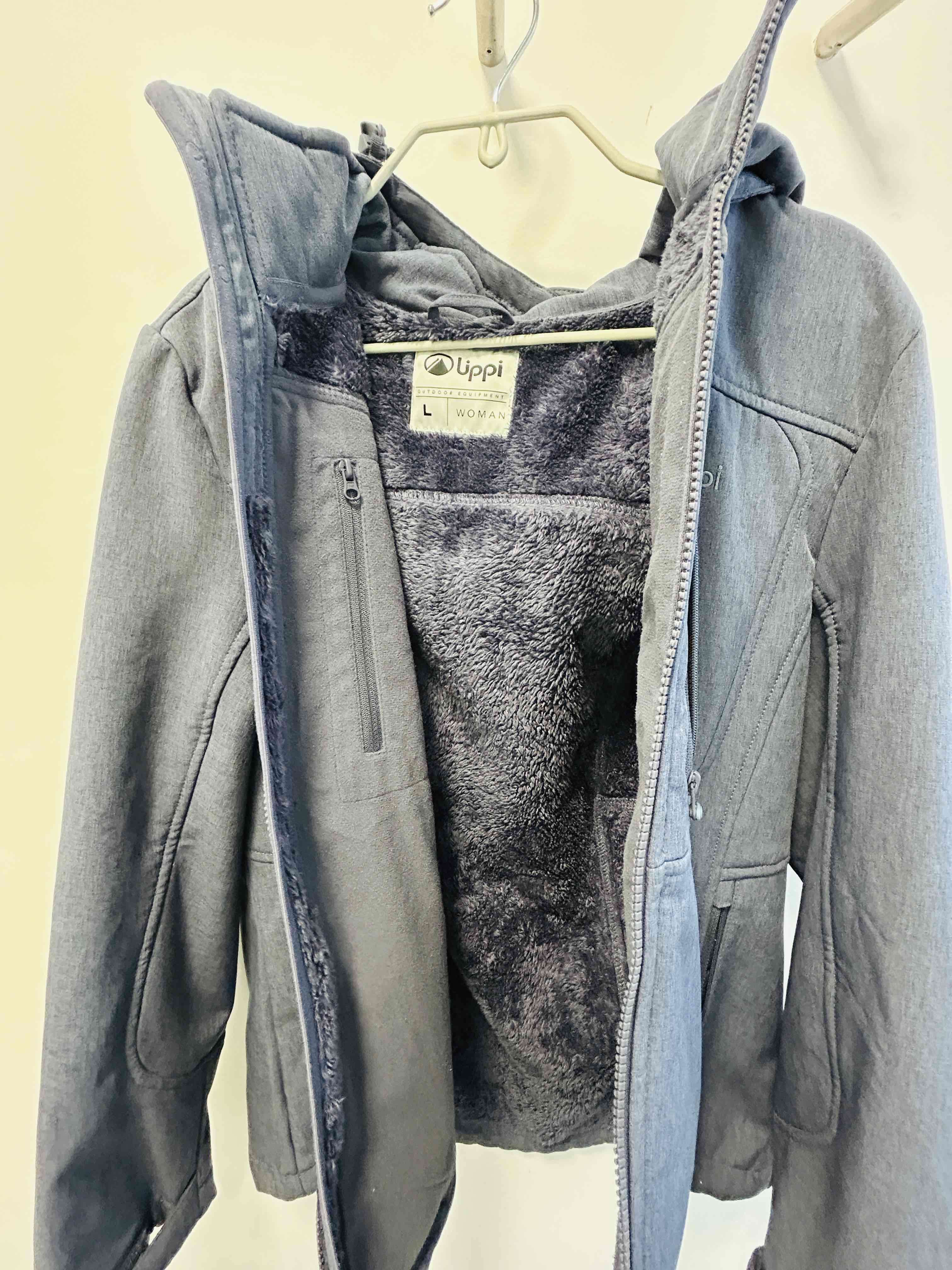 Chaqueta softshell morada  con capucha - miniatura 2