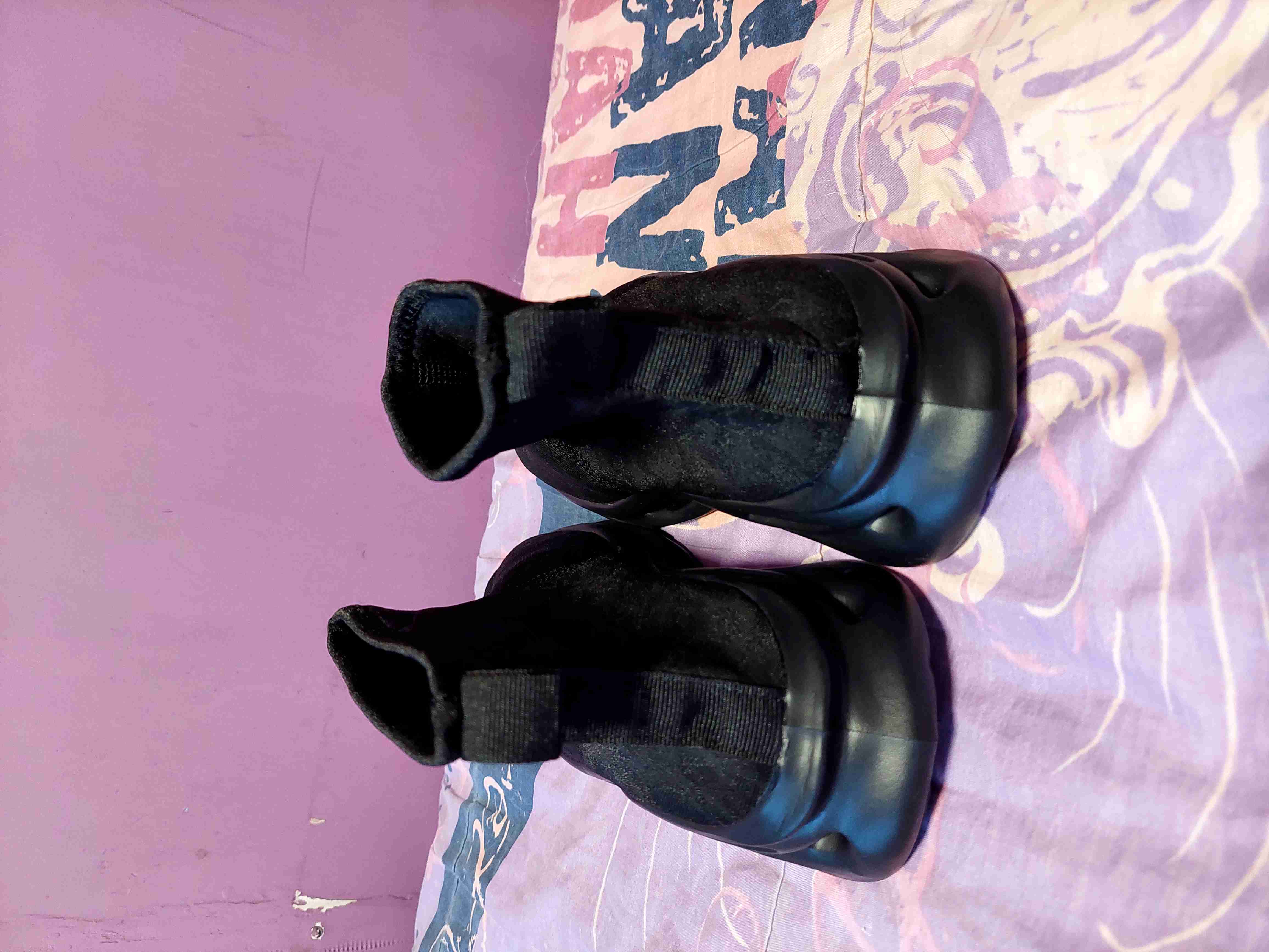 Zapatillas negras deportivas - miniatura 4