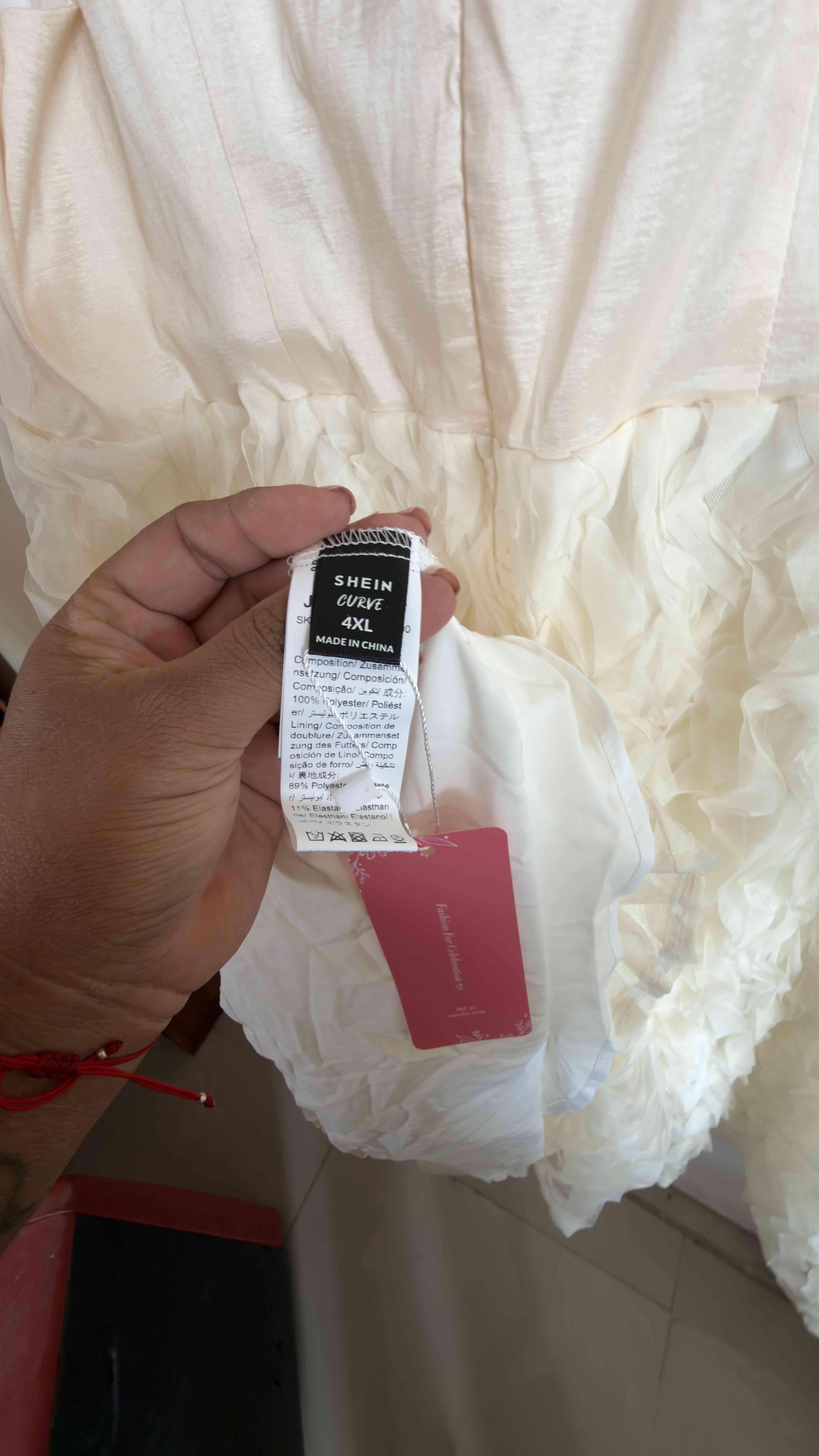 Vestido blanco con volantes - miniatura 5