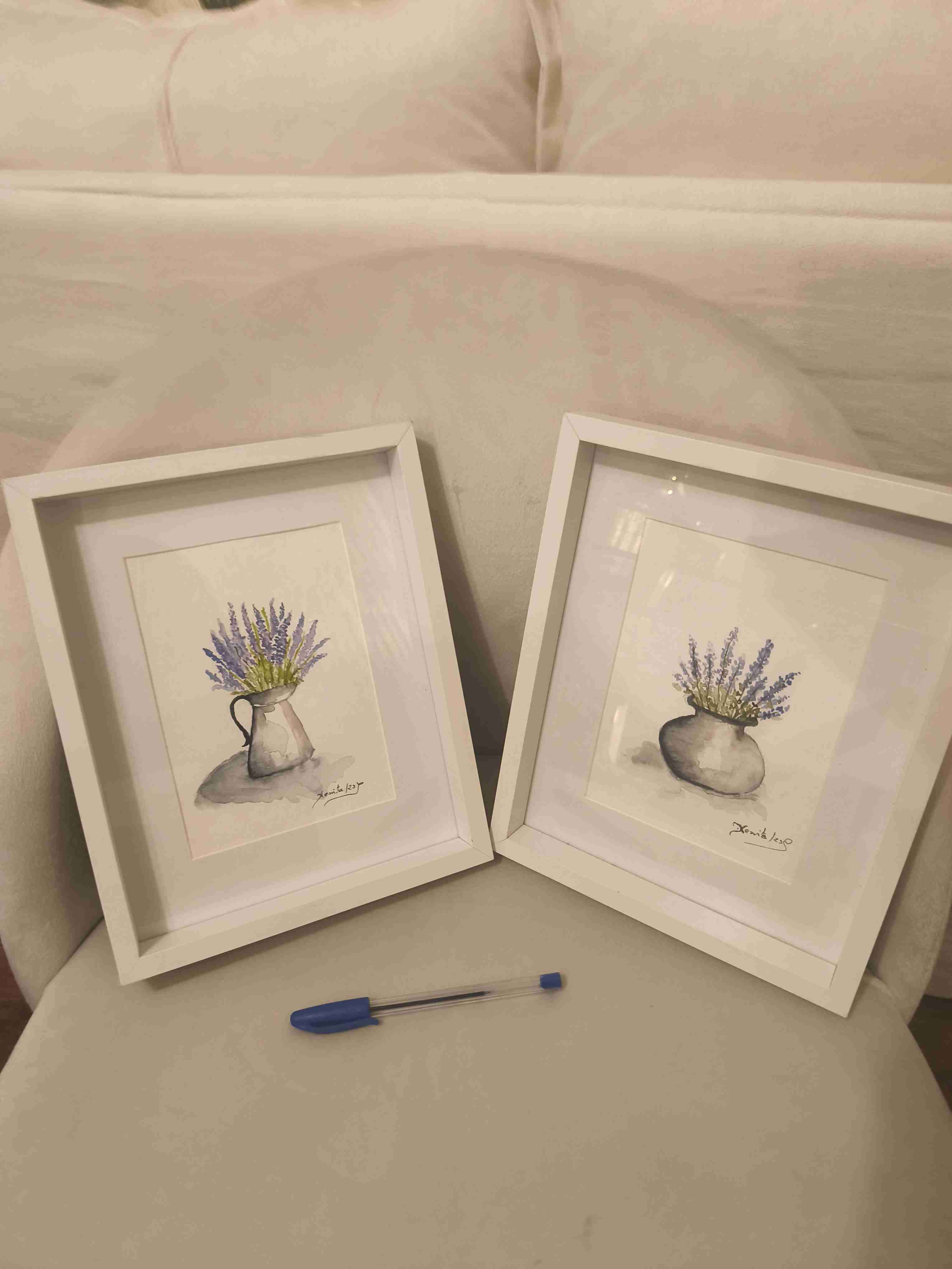 Cuadros con marcos blancos