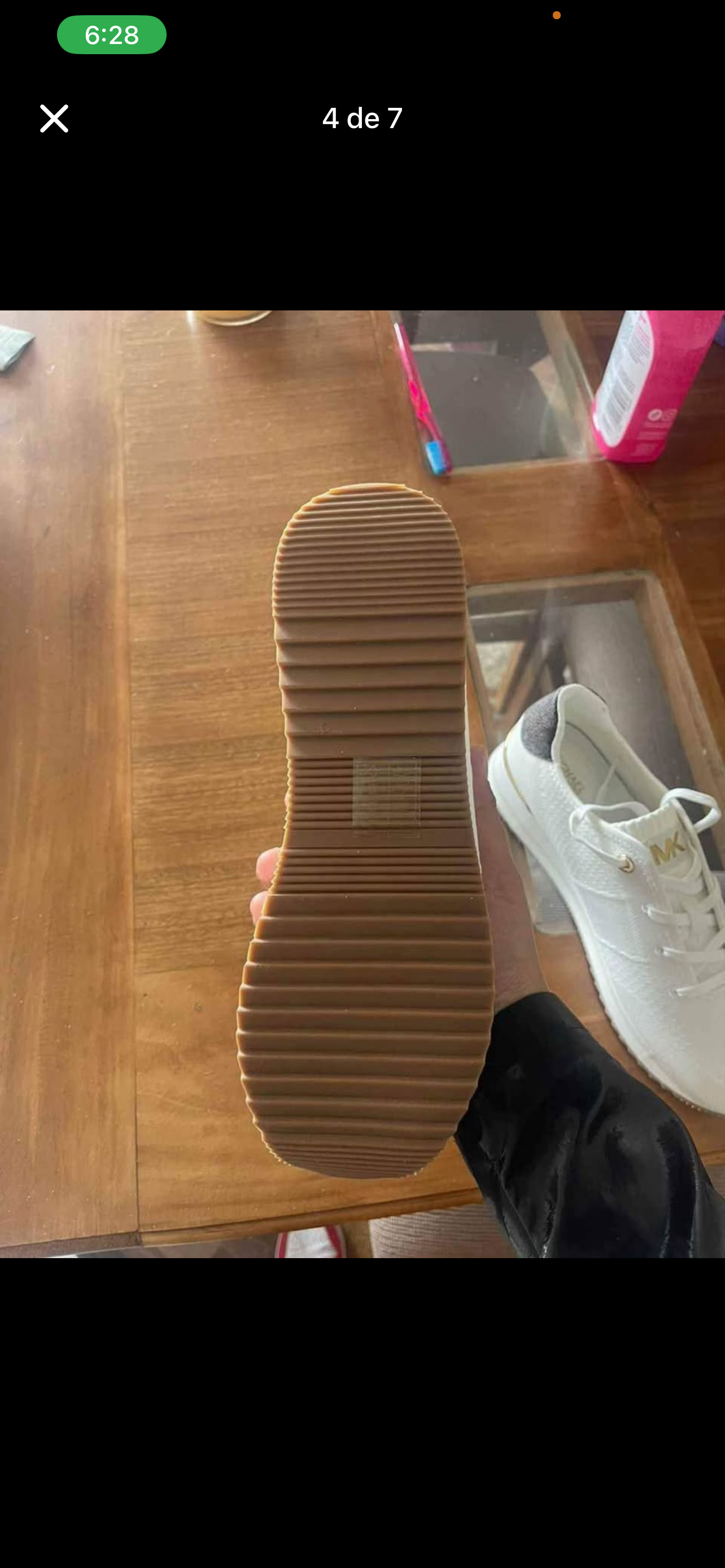 Zapatillas blancas marca Michael kors oriniales - miniatura 4