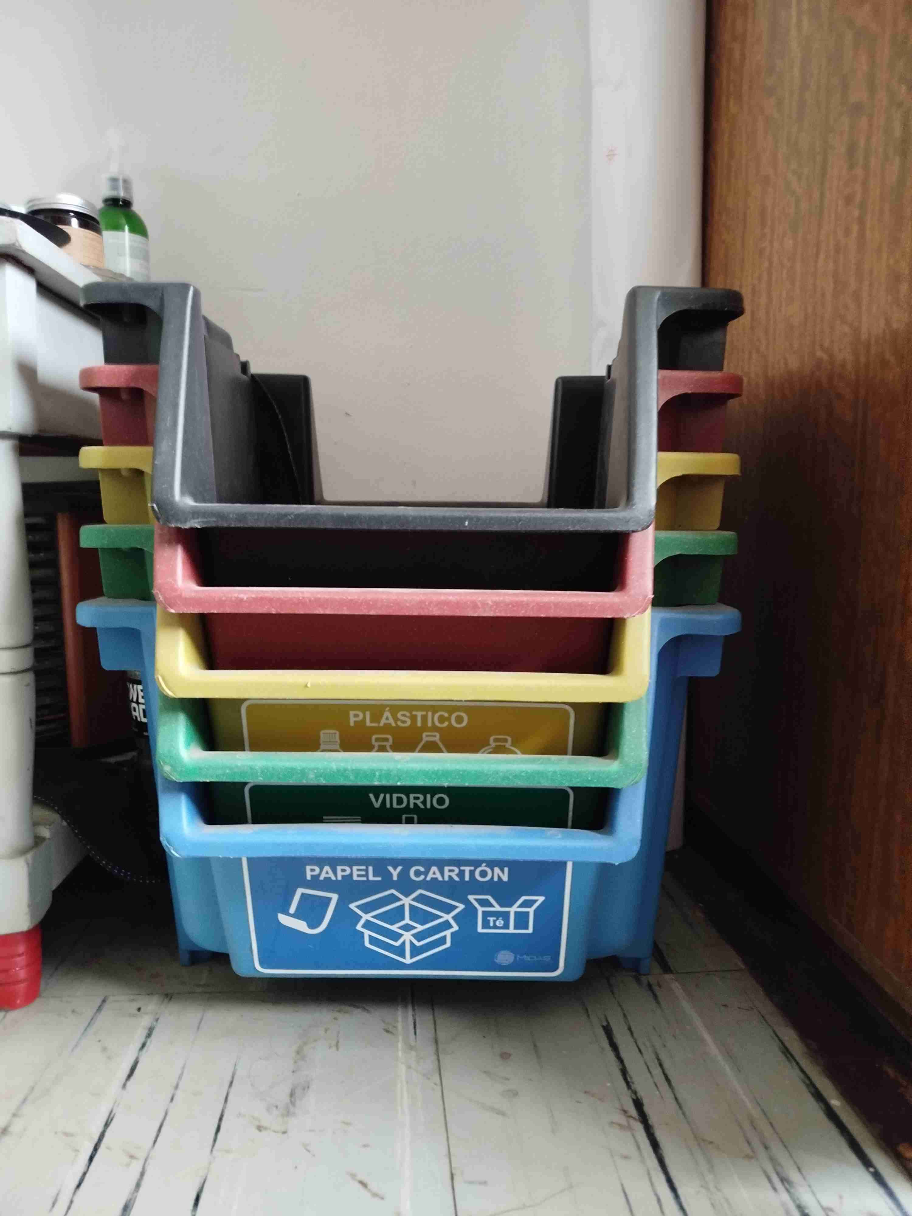 Set de contenedores de reciclaje - miniatura 1