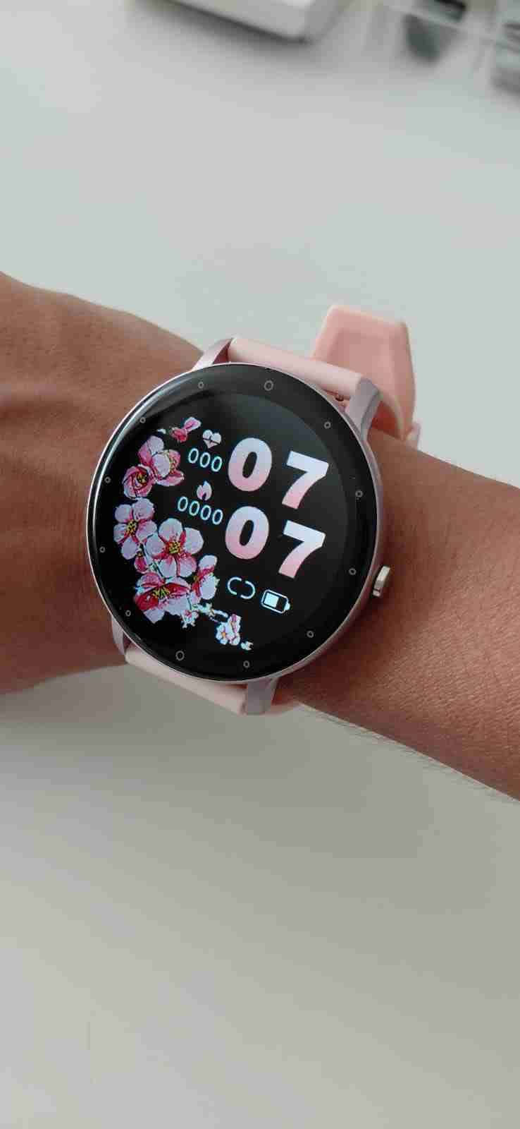 Smartwatch diseño floral rosa - miniatura 3