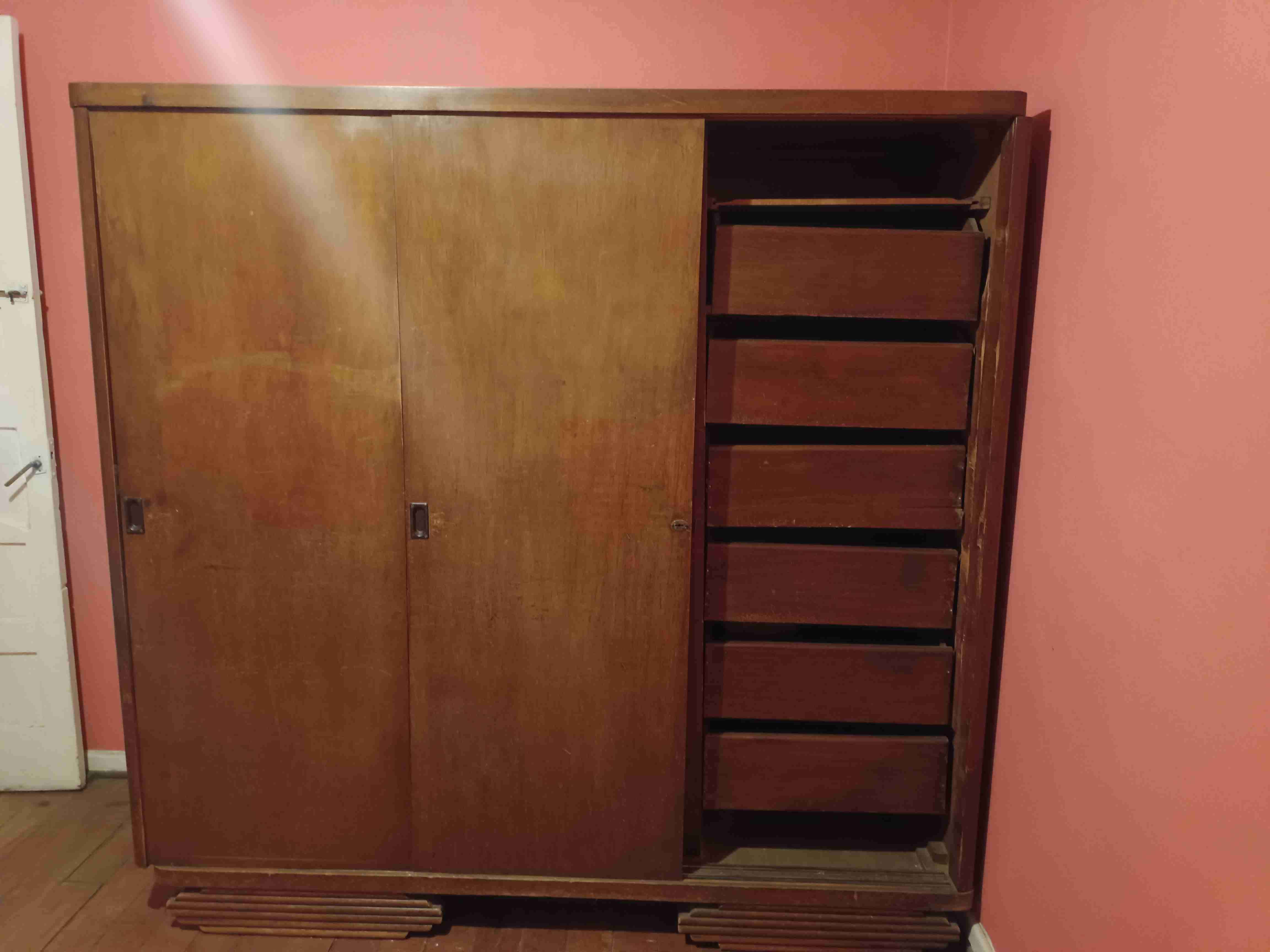 Armario de madera antigua - miniatura 3