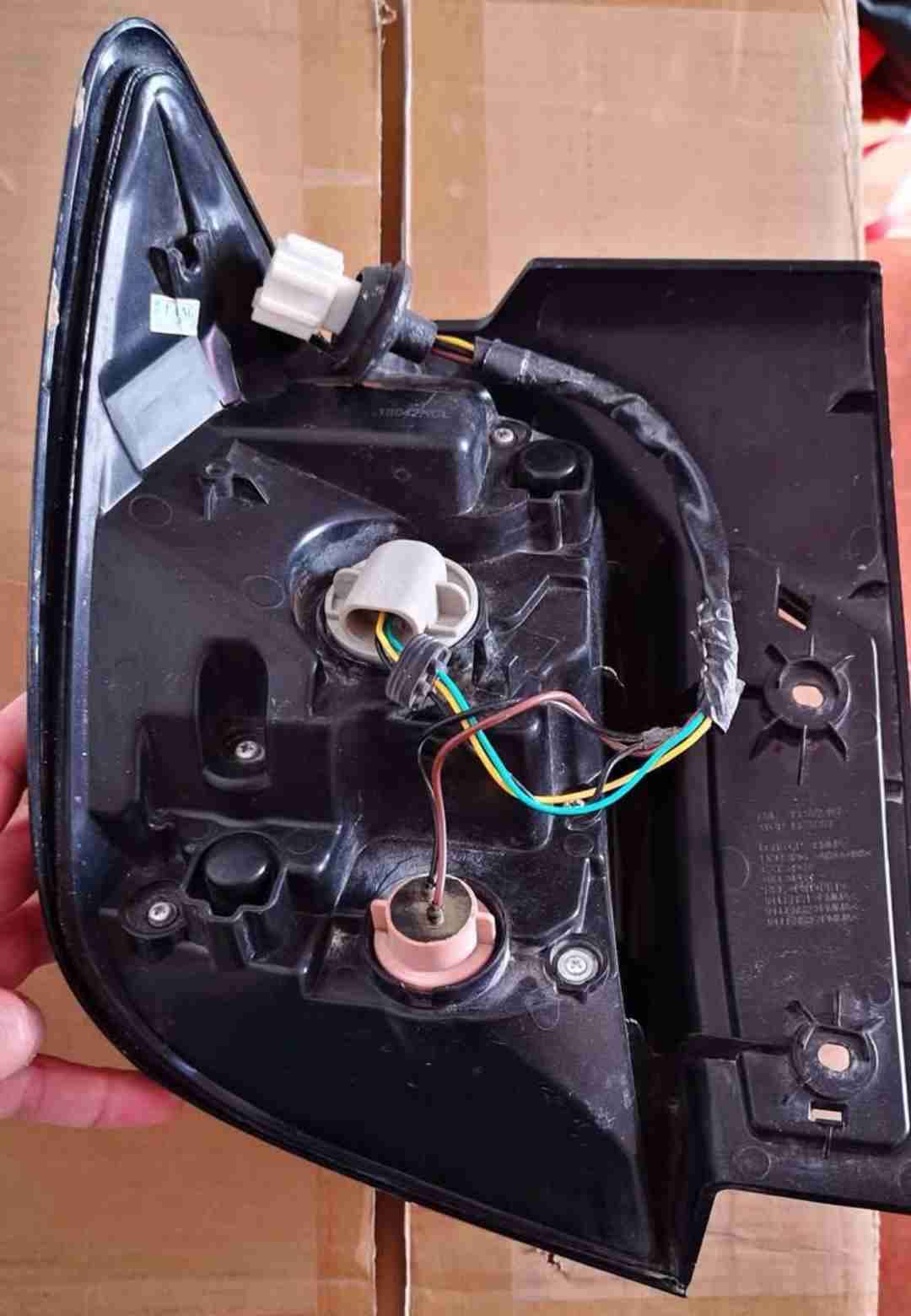 Luz trasera MITSUBISHI ASX 2022- 2024 - miniatura 5