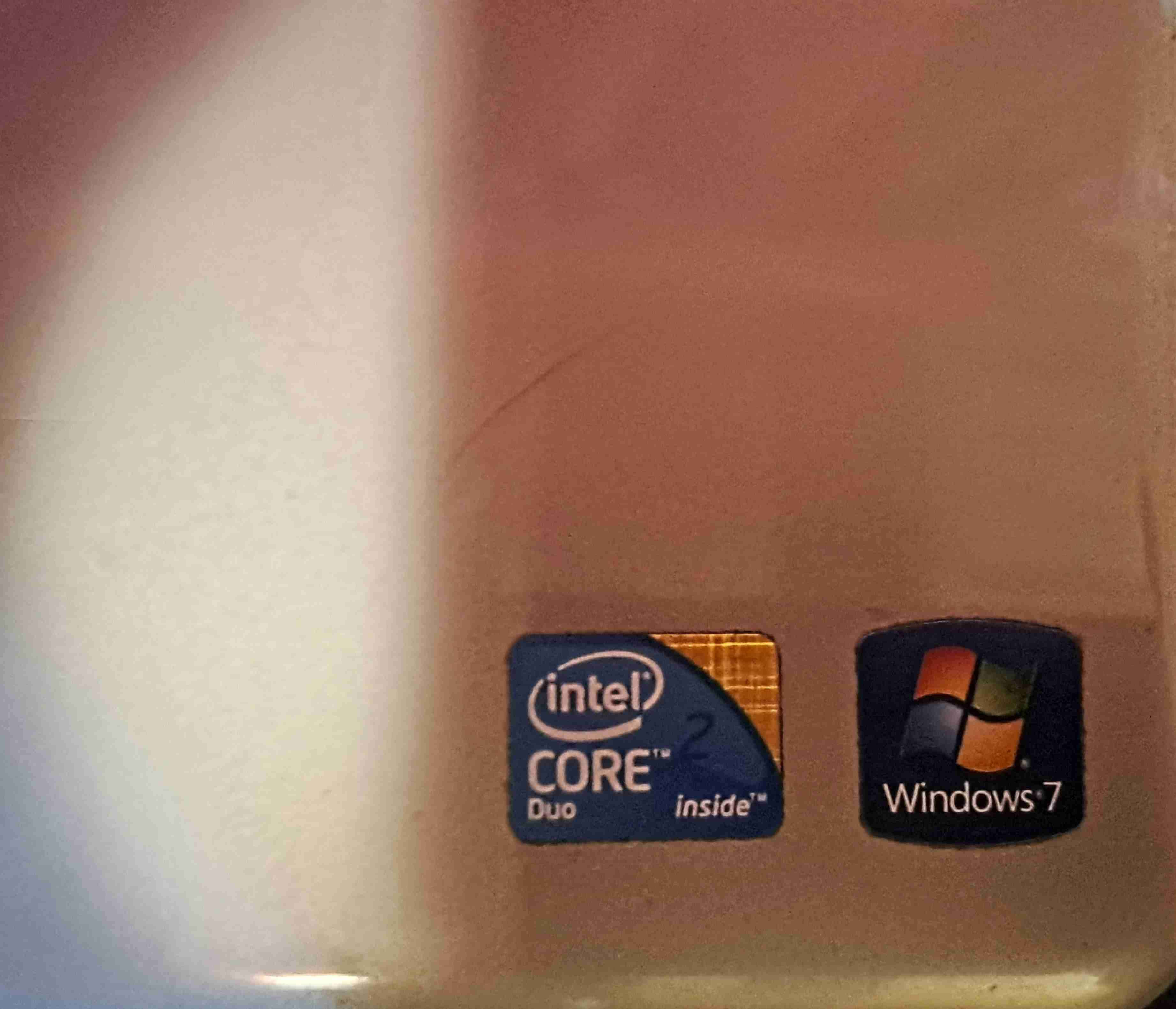 Laptop Dell Inspiron 1440 - miniatura 3