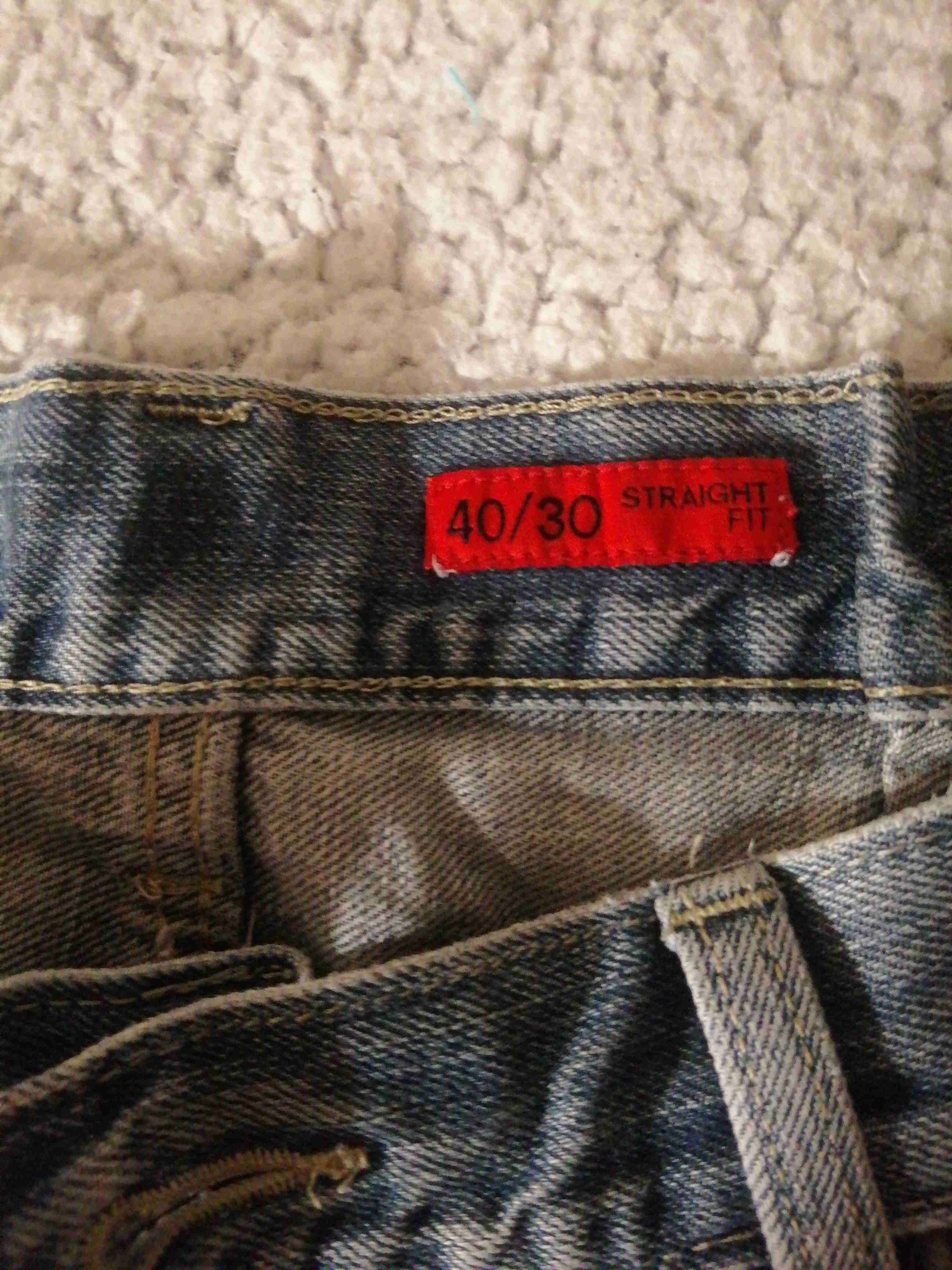 Jeans azul claro poco uso - miniatura 2