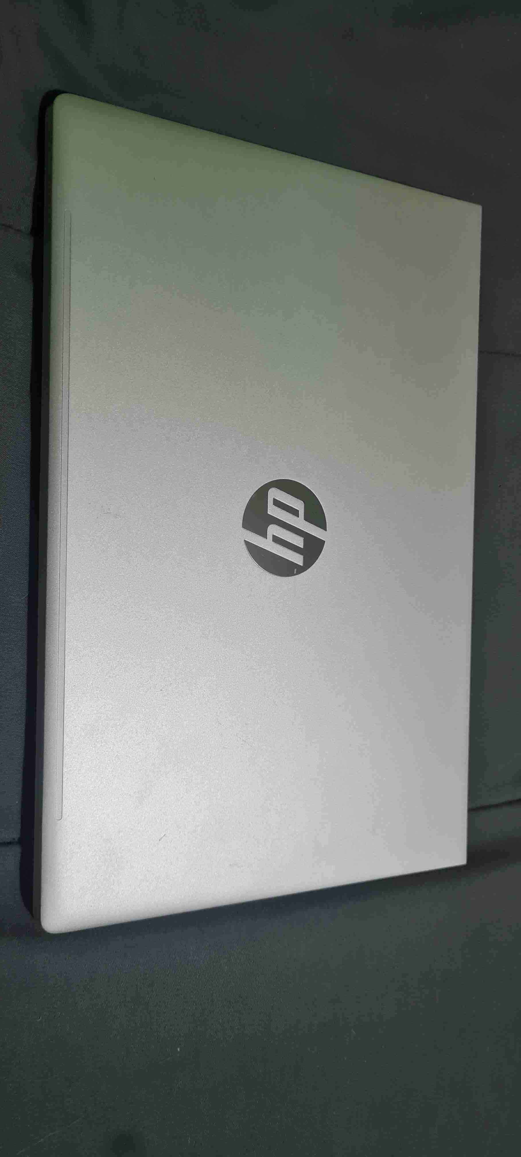 Laptop HP plateado - miniatura 1