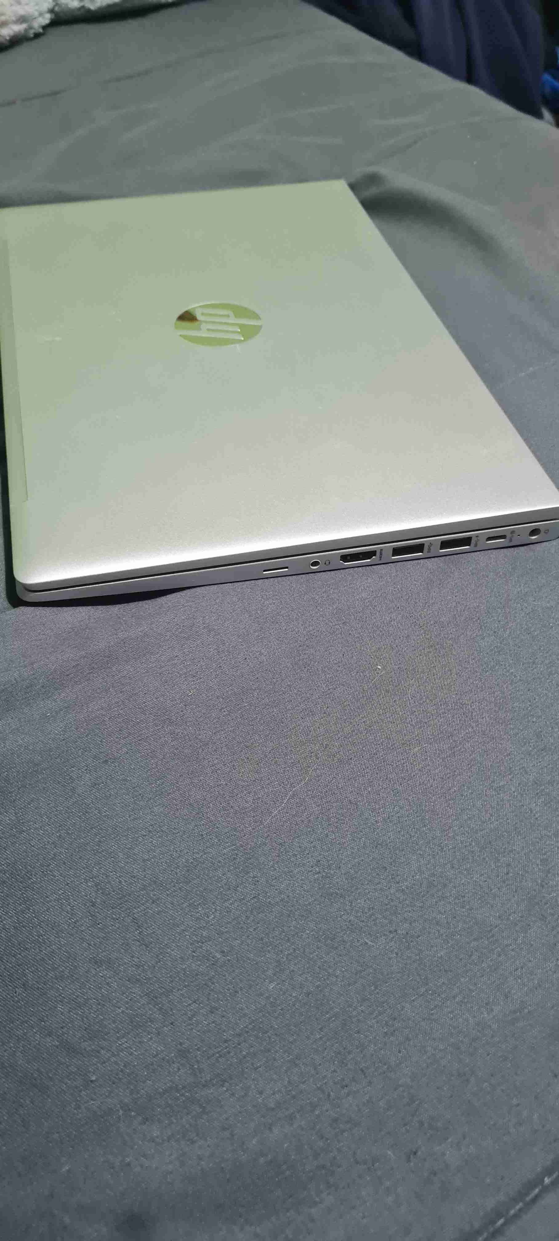 Laptop HP plateado - miniatura 4