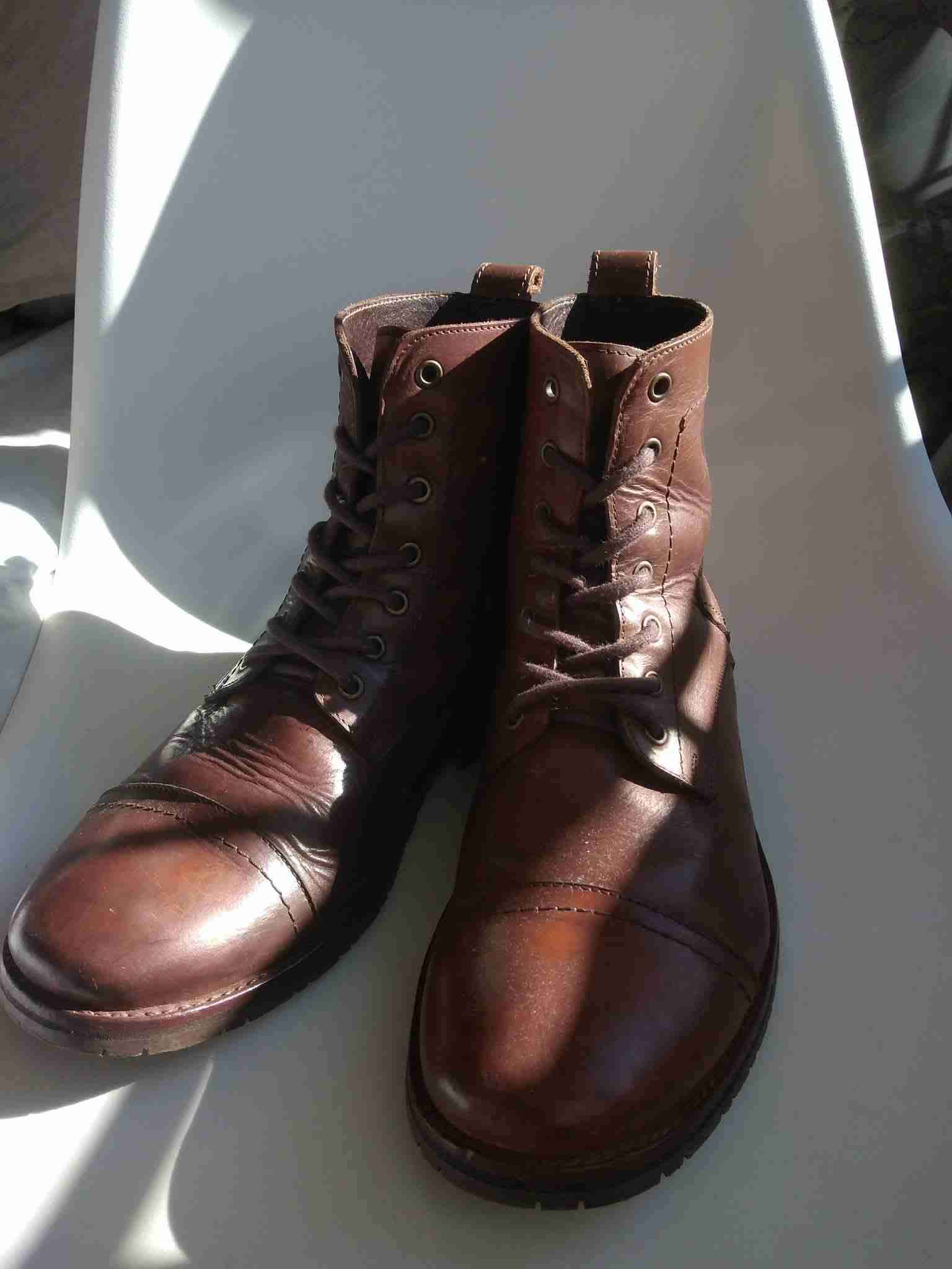 Botas de cuero marrón - miniatura 4